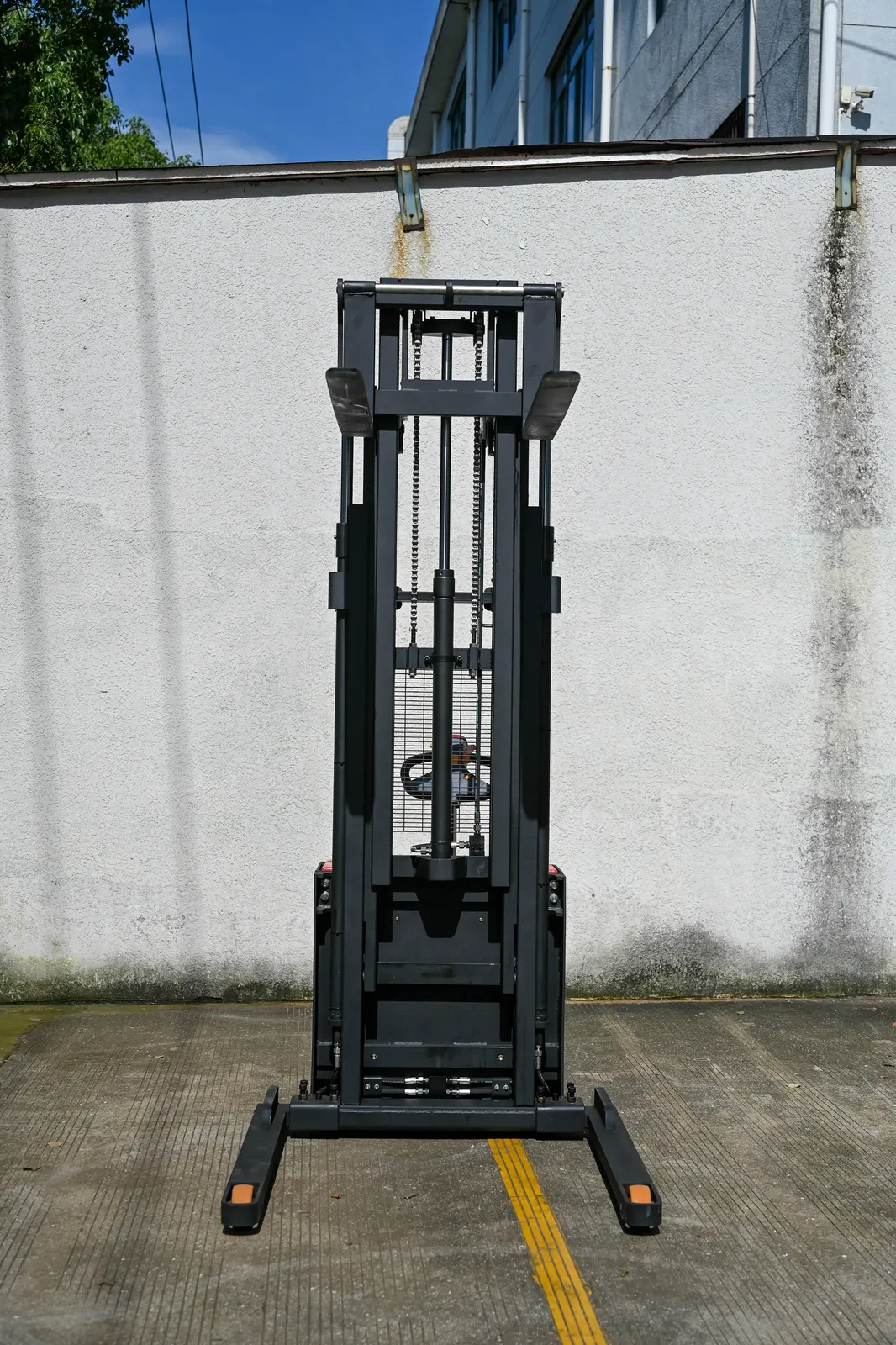 48V Walkie Electric Pallet Stacker 2Ton 1.5Ton photo 4