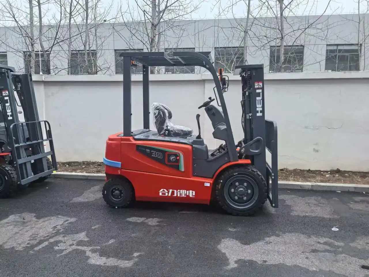 H4 Series Electric Forklift 2-3.5 Ton detail 14