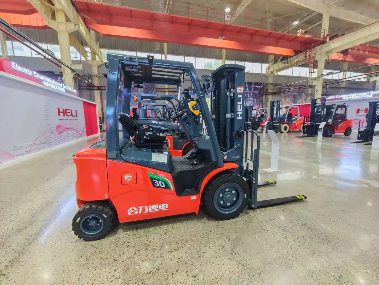 H4 Series Electric Forklift 2-3.5 Ton photo 4