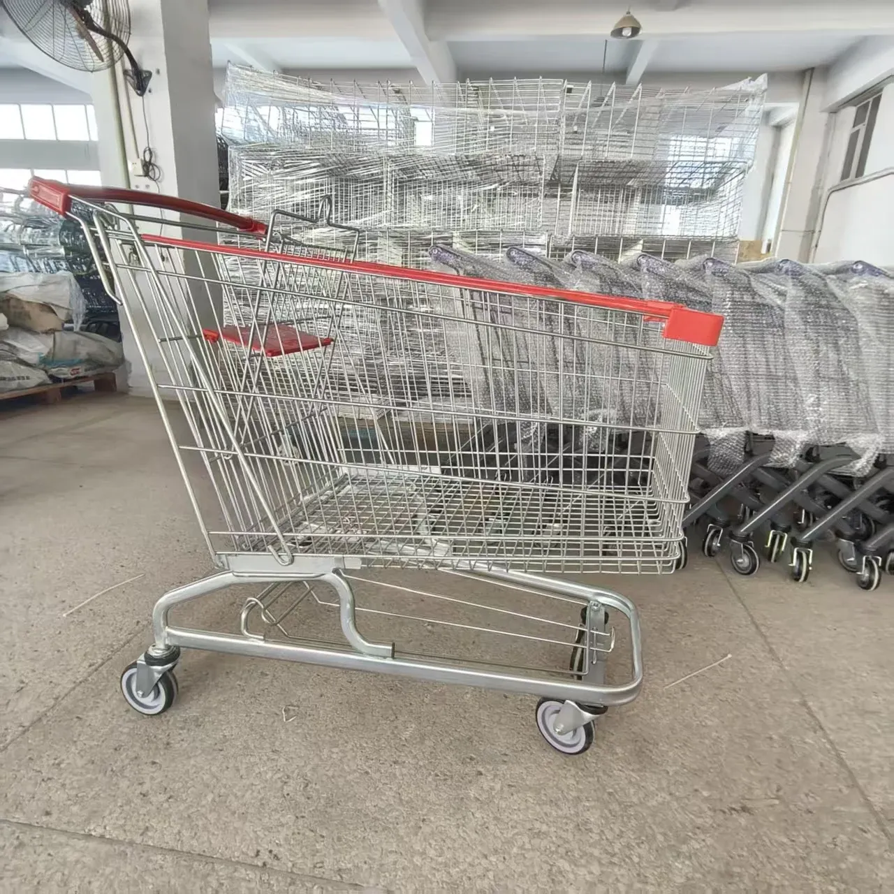 German Style 210 Metal Shopping Trolley detail 2