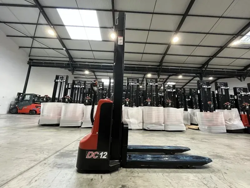 CDD15J Electric Stacker DC15 Electric Forklift 1.2T 1.5T (LPT-29516) detail 3