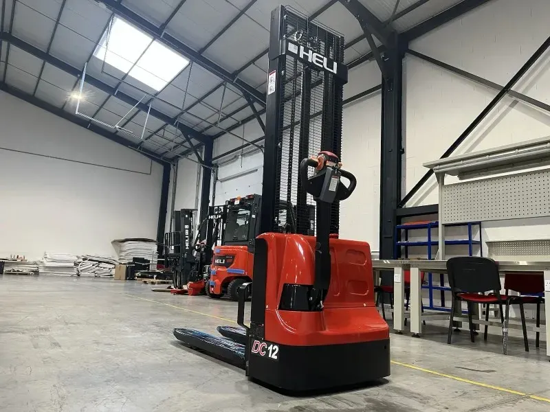 CDD15J Electric Stacker DC15 Electric Forklift 1.2T 1.5T (LPT-29516) detail 6