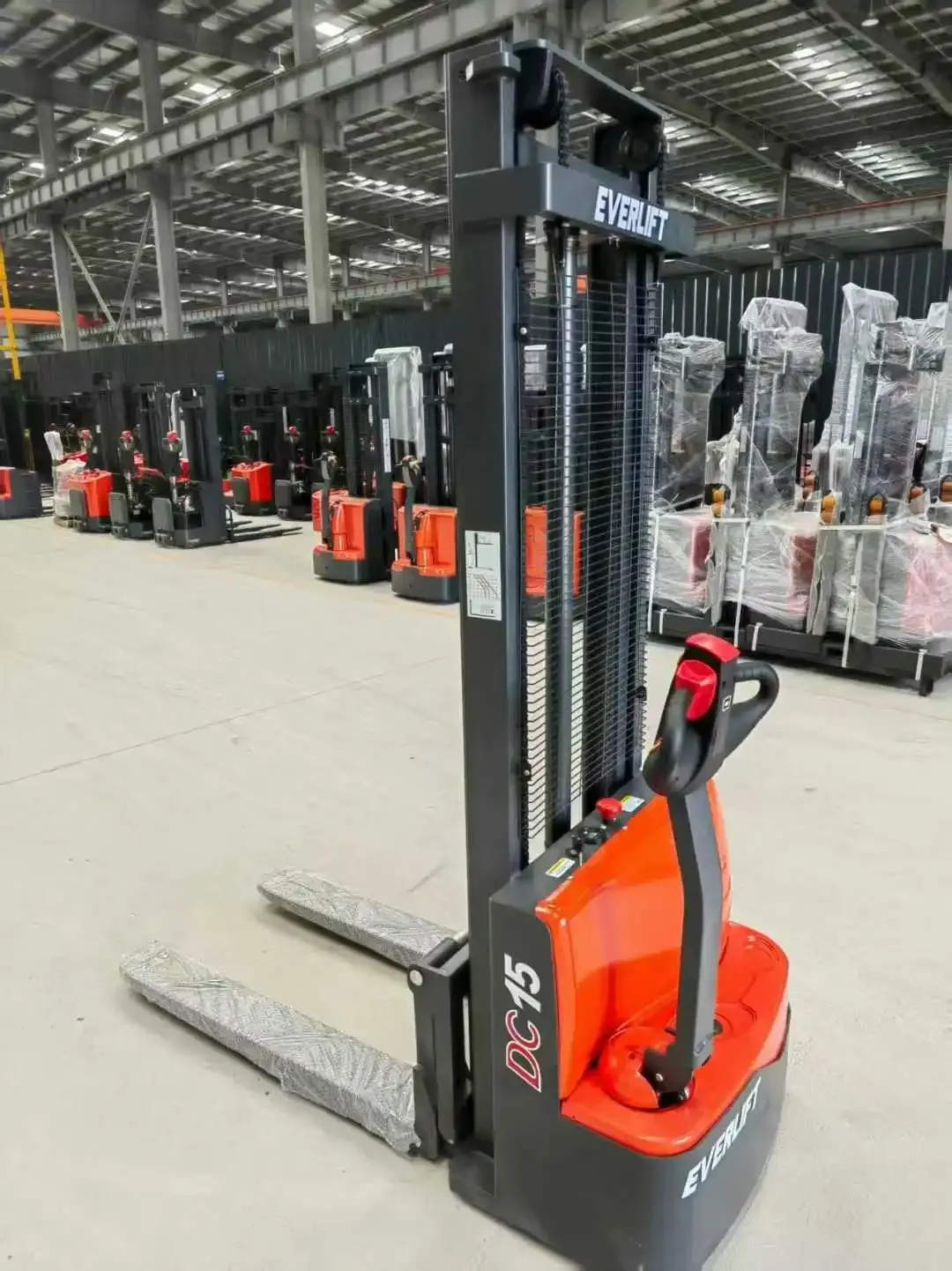 CDD15J Electric Stacker DC15 Electric Forklift 1.2T 1.5T (LPT-29516) photo 2