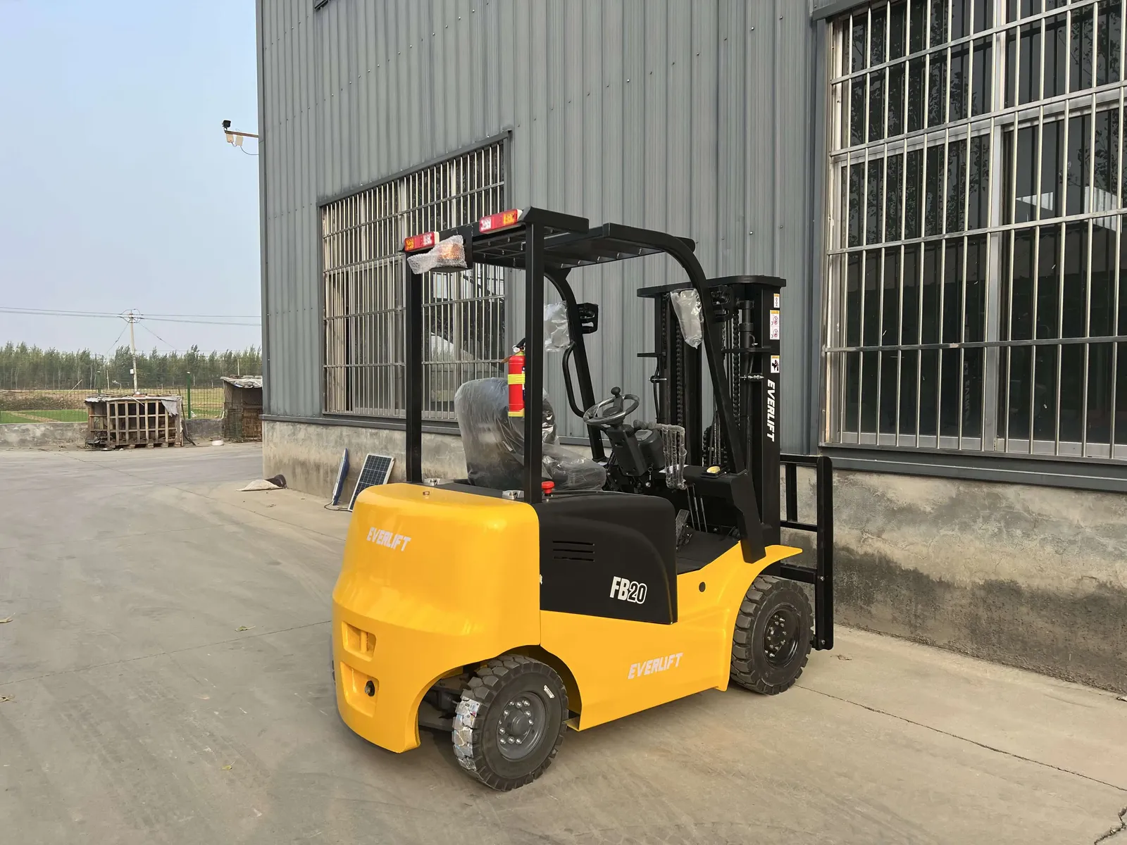 FB20 2 Ton Electric Forklift Full AC Drive Battery detail 6
