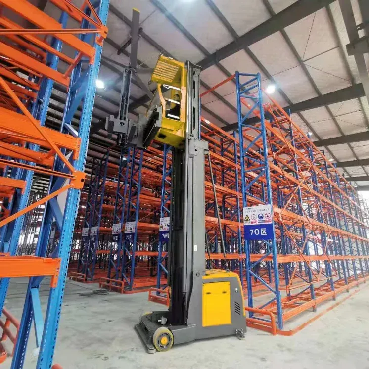 Vna Forklift Man up Electric 3 Way Turret Truck detail 2