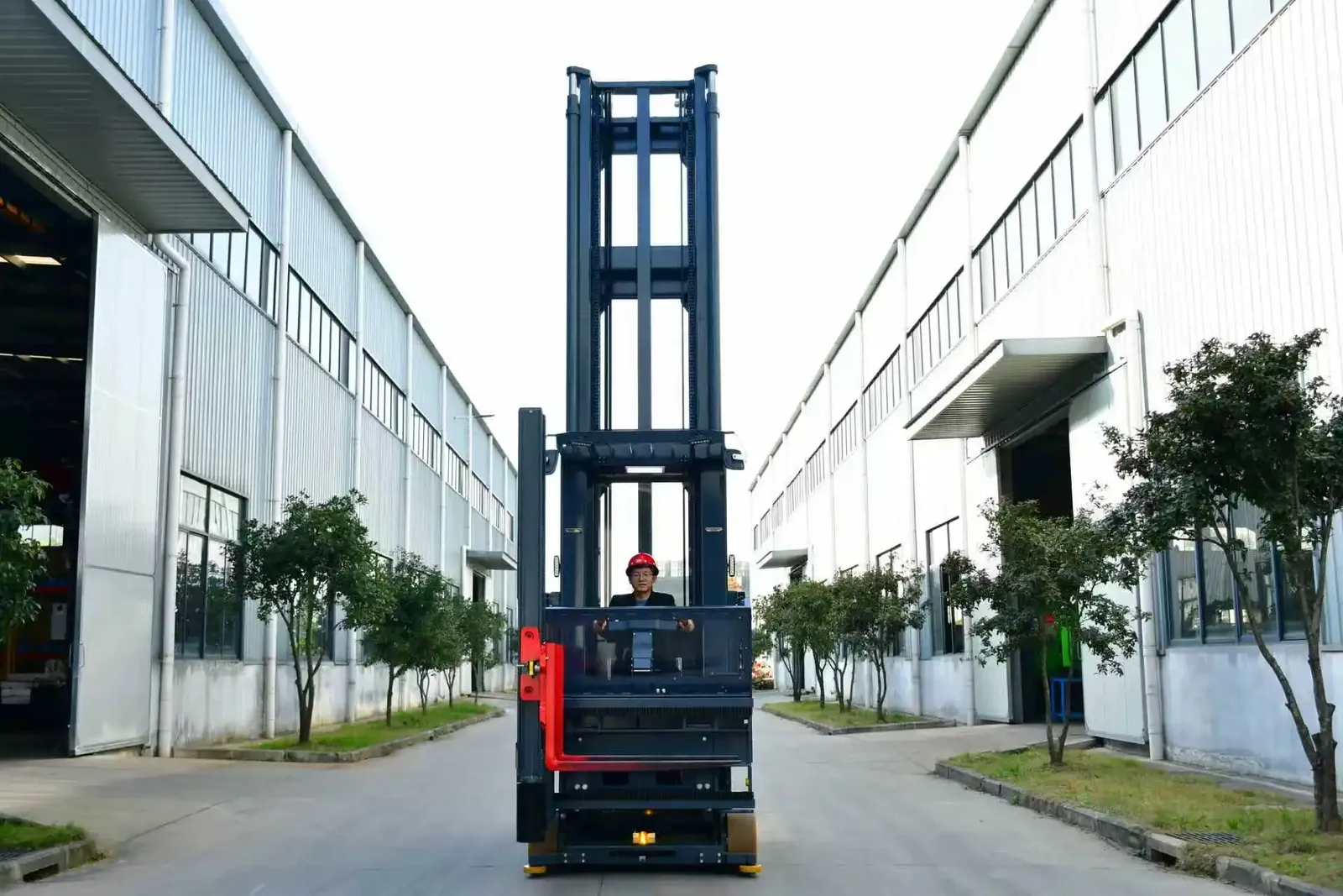Forklift VNA Forklift Man up Electric 1600 kg detail 1