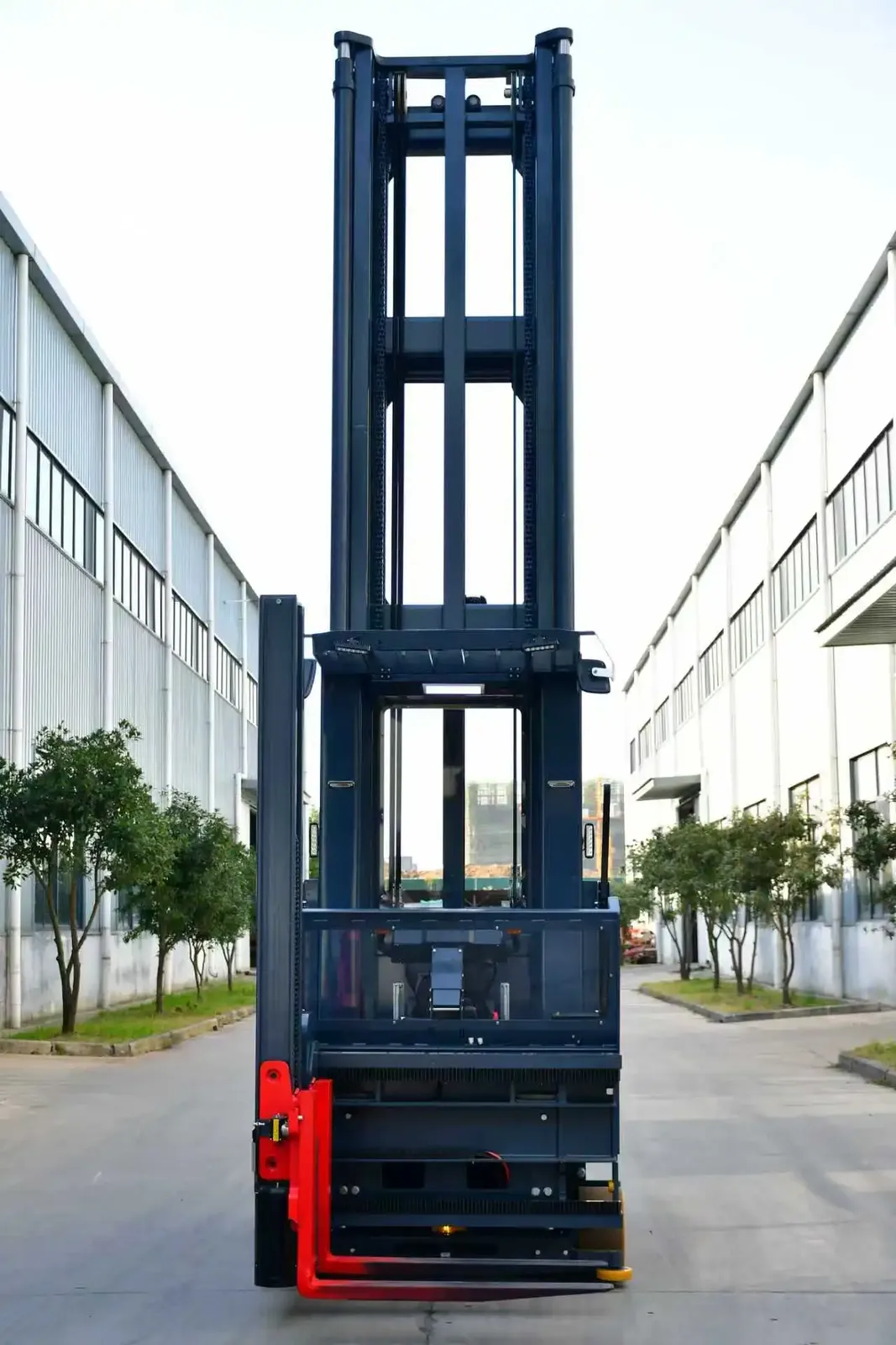 Forklift VNA Forklift Man up Electric 1600 kg detail 3
