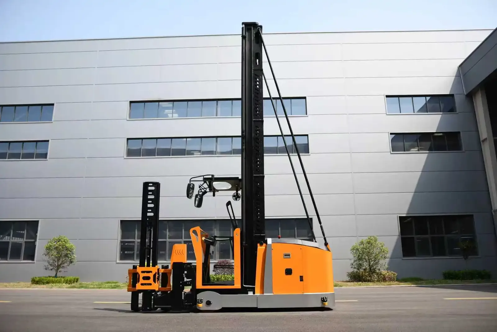 Forklift VNA Forklift Man up Electric 1600 kg detail 8