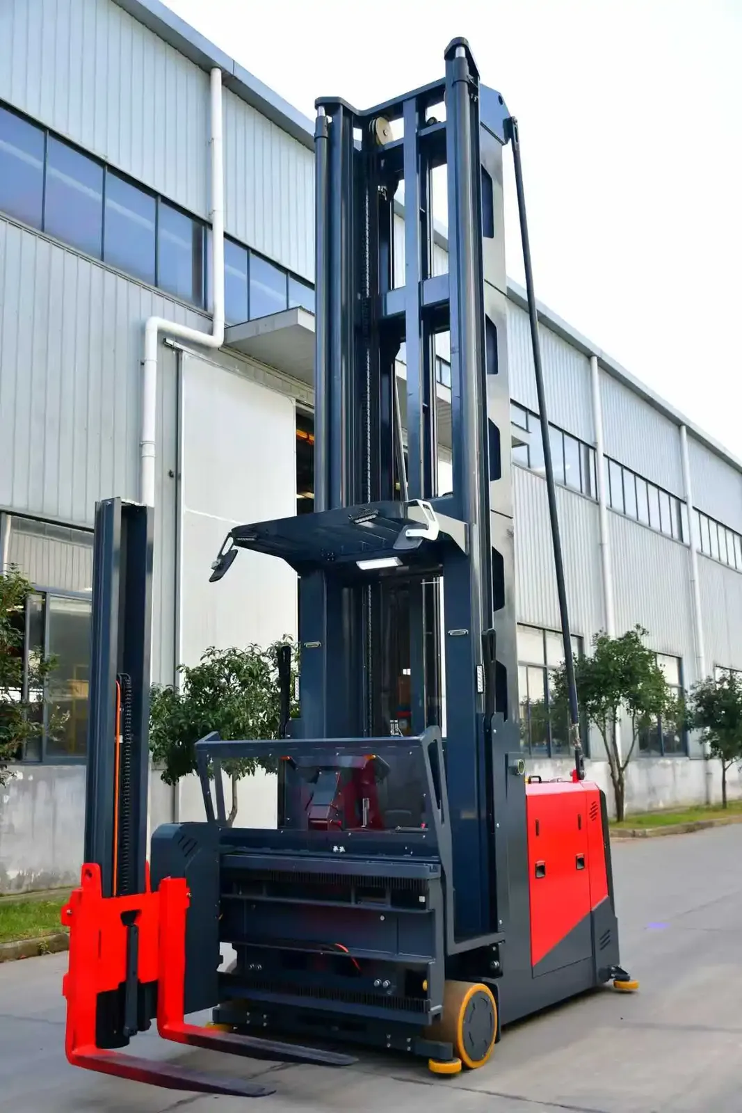 Forklift VNA Forklift Man up Electric 1600 kg photo 2