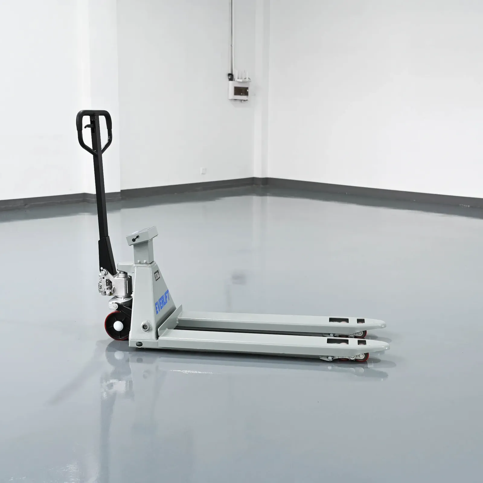 2.5T 3T Manual Hydraulic Pallet Truck with Scale Hand photo 2