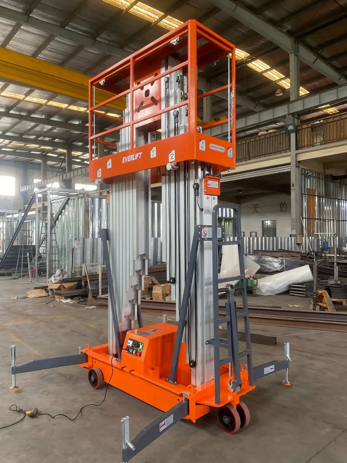 Electric Aerial Work Platform AWP8-2000 Dual Mast Scissor Lift 300 kg photo 3