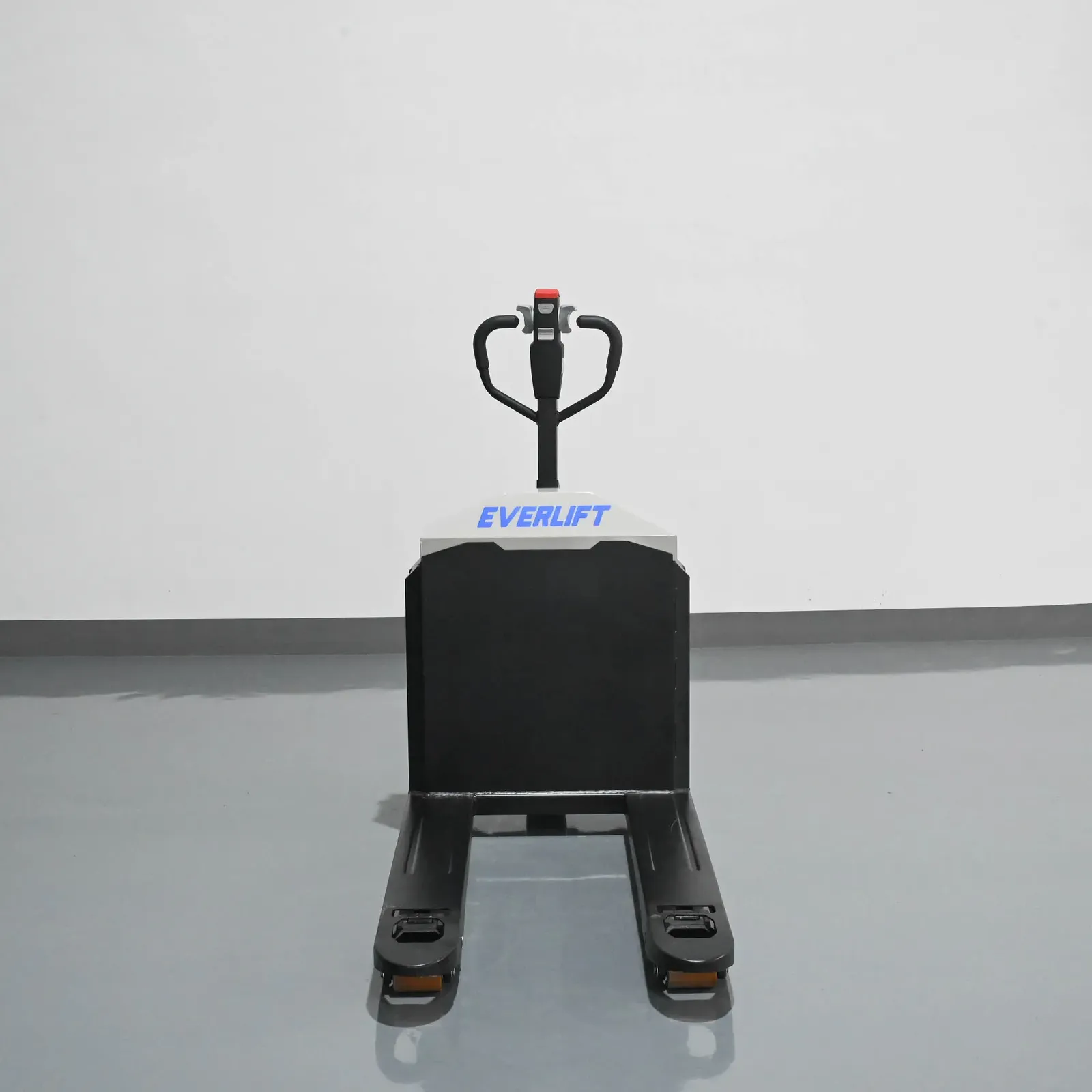 Rough Terrain Pallet Jack 6600lbs Wide Wheel Base Stable detail 1