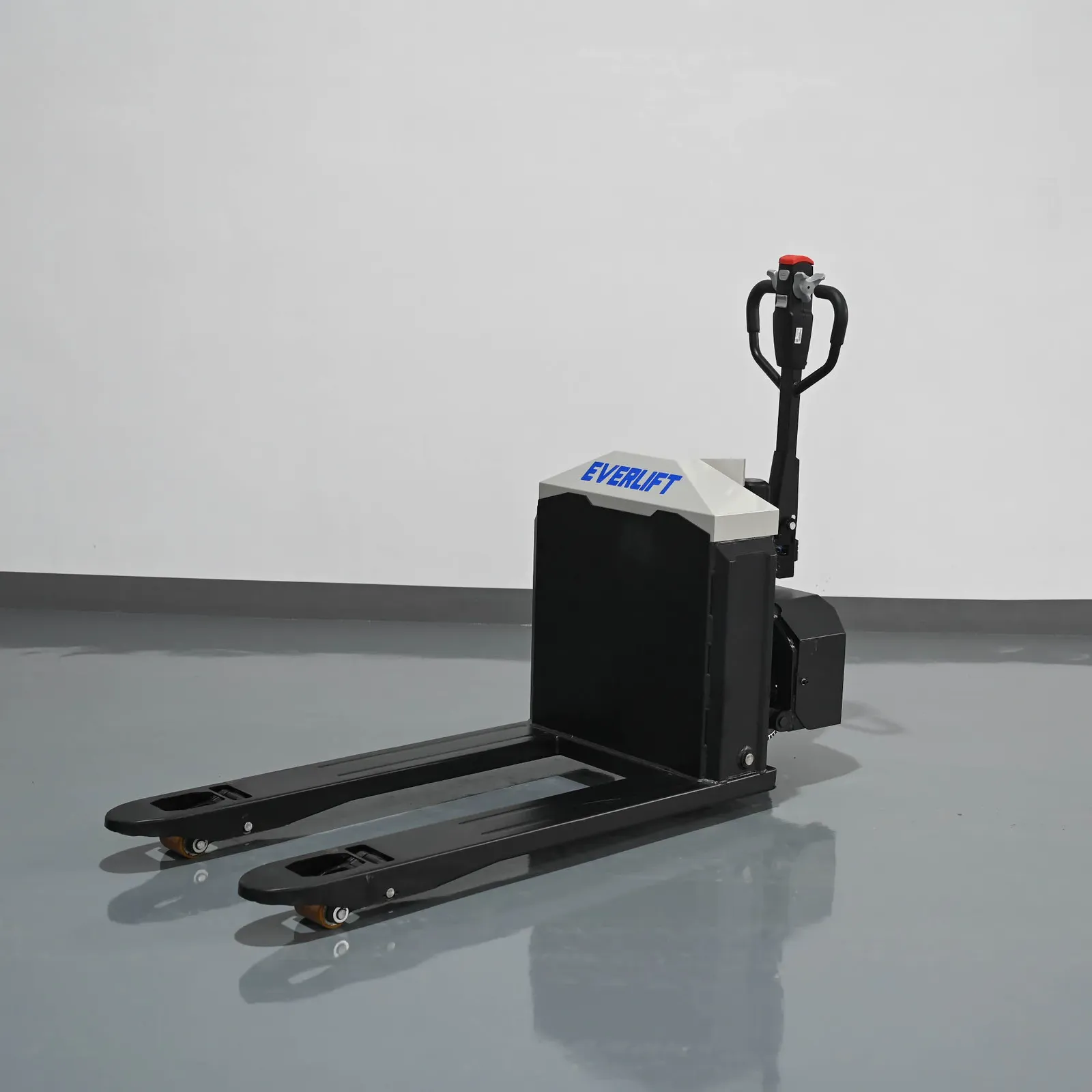 Rough Terrain Pallet Jack 6600lbs Wide Wheel Base Stable detail 11