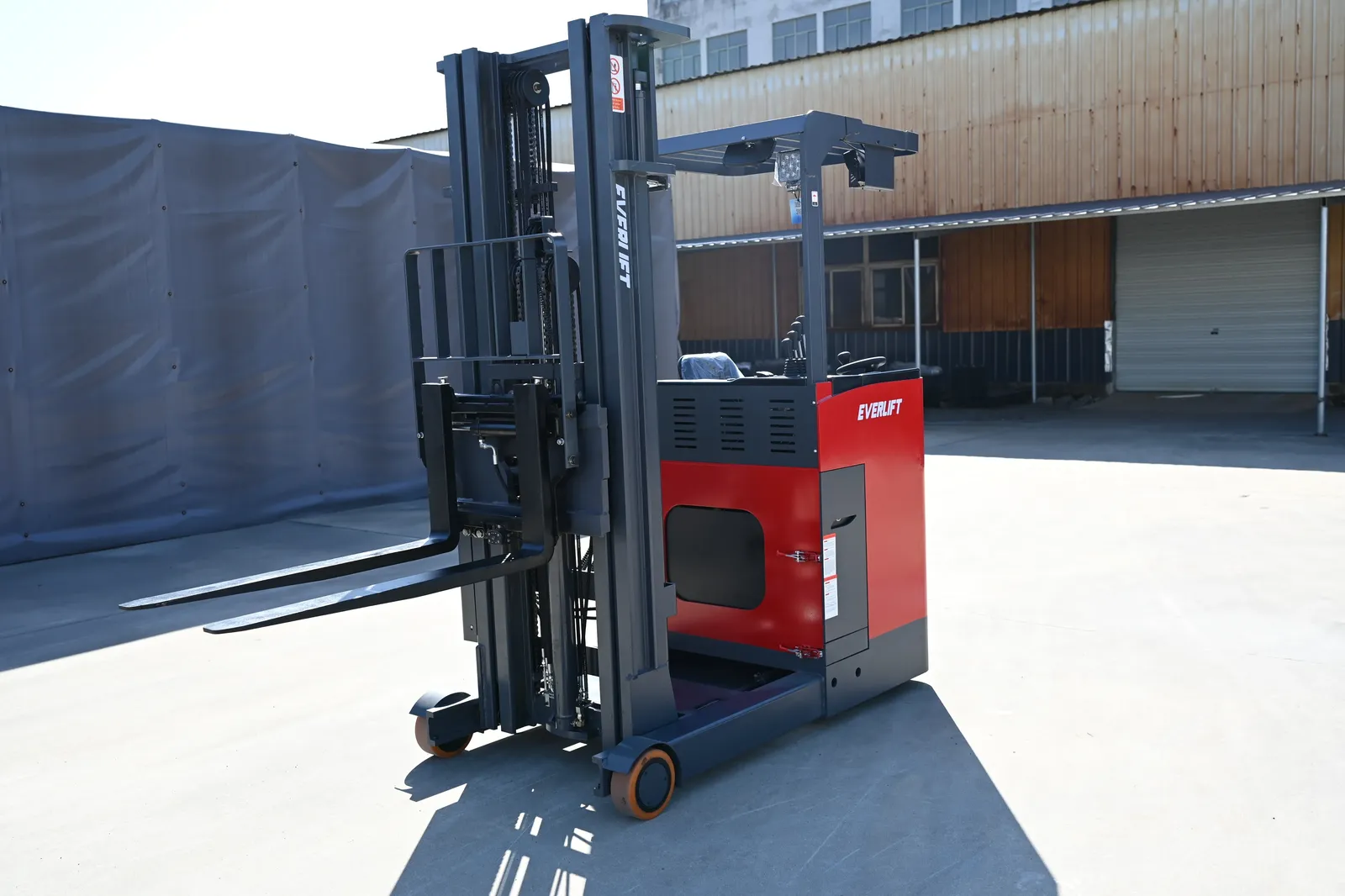 Electric Forklift Reach Truck 1.5t2t2.5t3t photo 5
