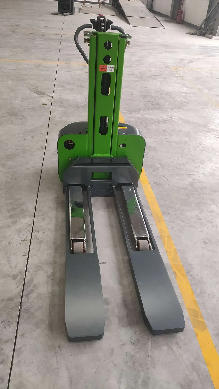 1000 kg Electric Stacker Pallet Truck Lithium Battery detail 7