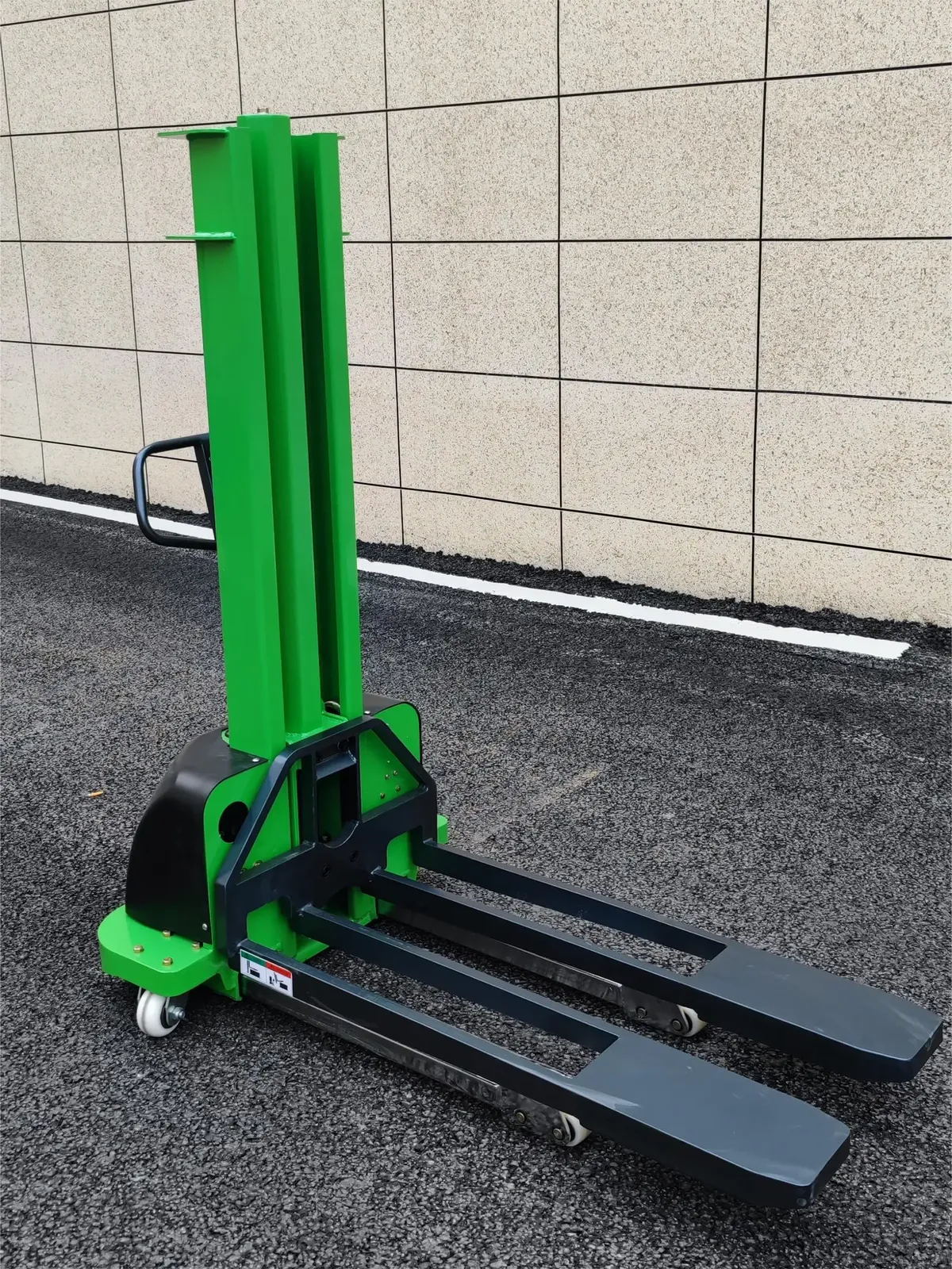 1000 kg Electric Stacker Pallet Truck Lithium Battery photo 3