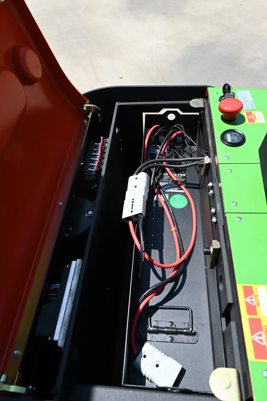 Stand Electric Rech Stacker ELES 1.5Ton 2Ton detail 6