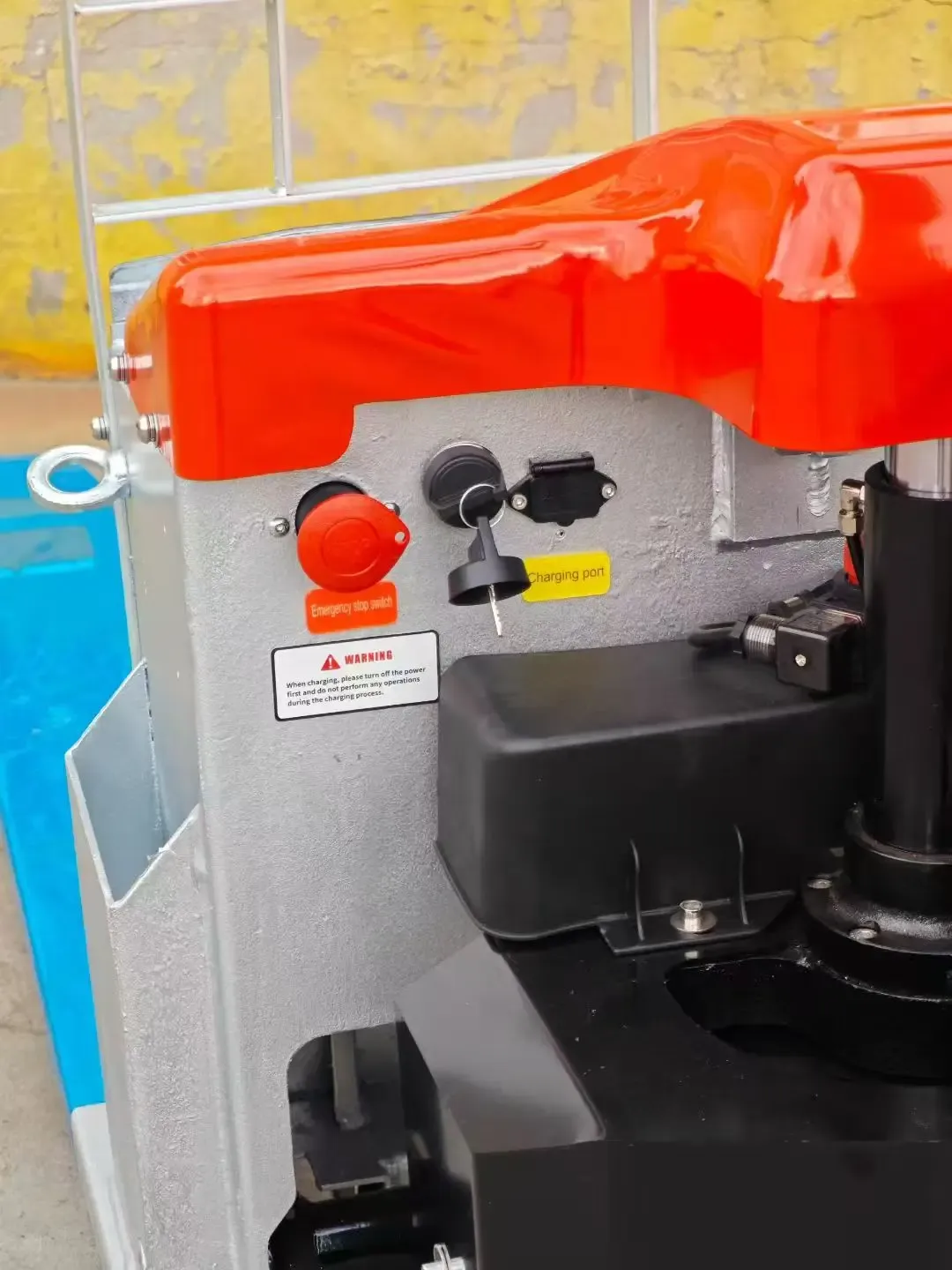 3 Ton Off Road Pallet Jack for Cold Storage Use Freezer detail 7