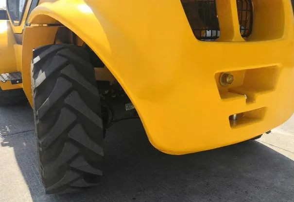 4X4 Diesel Forklift 3Ton 5Ton 7Ton detail 8