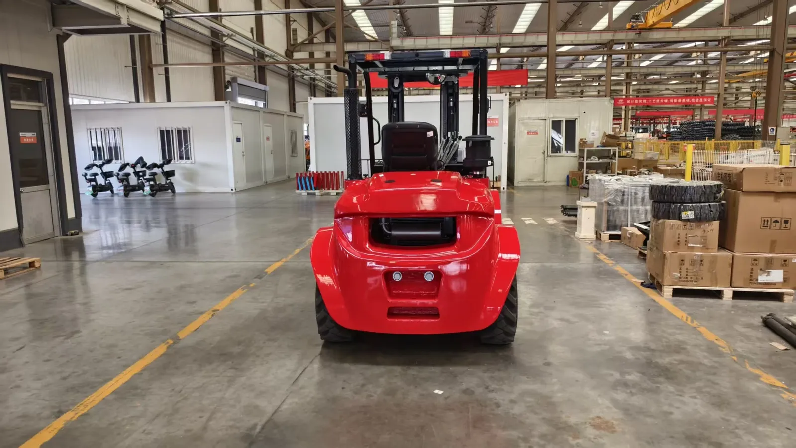 4X4 Diesel Forklift 3Ton 5Ton 7Ton photo 3