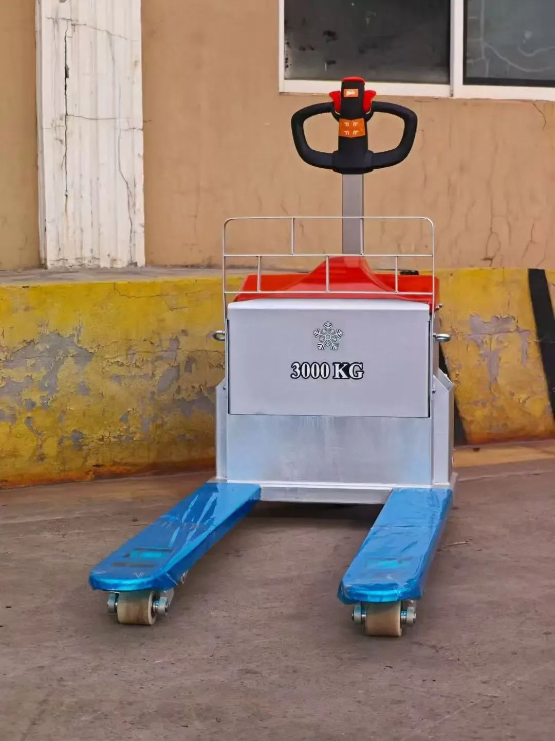 3 Ton Off Road Pallet Jack for Cold Storage Use Rugged detail 5