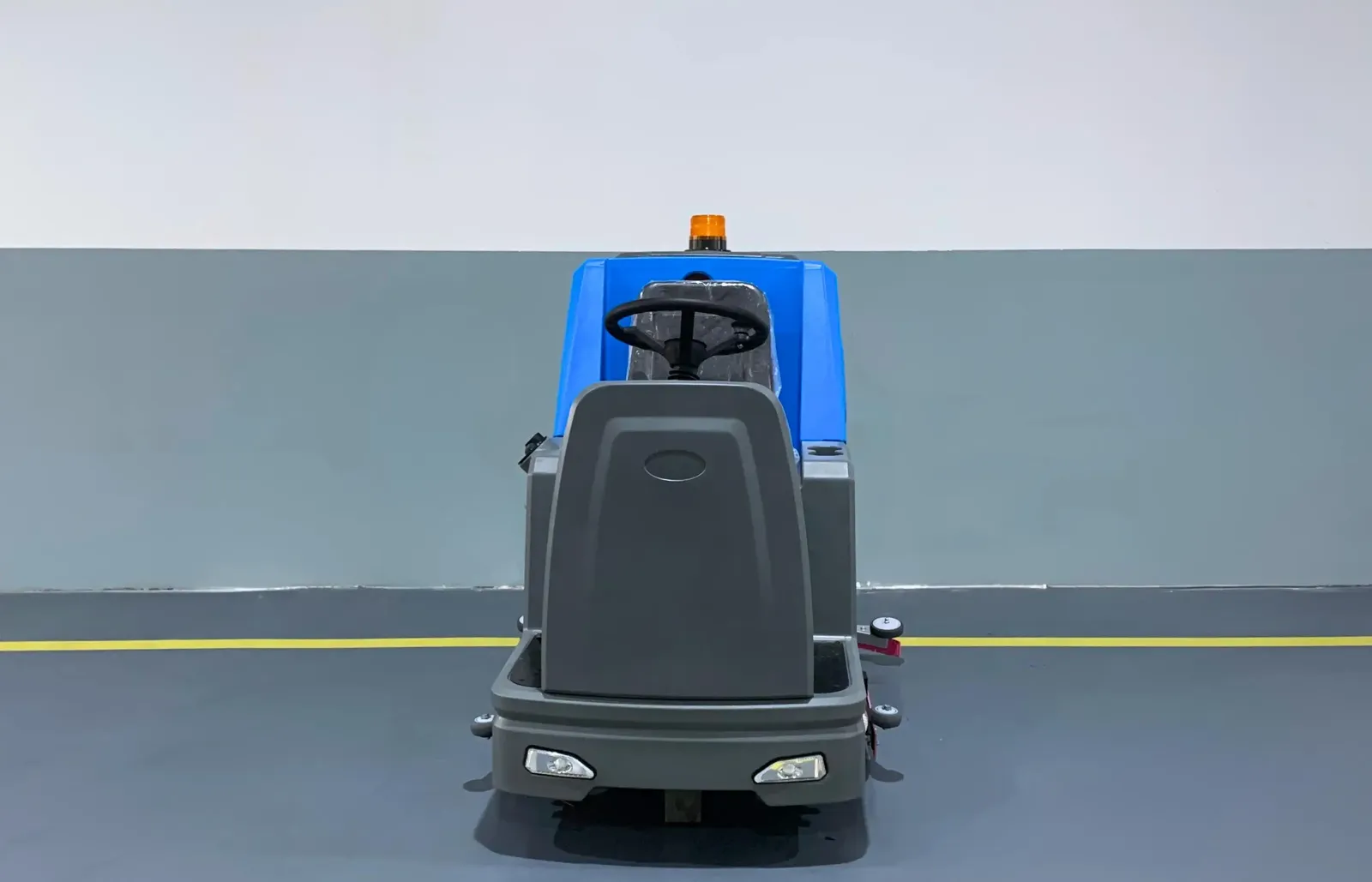 Ride-On Floor Scrubber XD160 850mm Cleaning Width photo 2