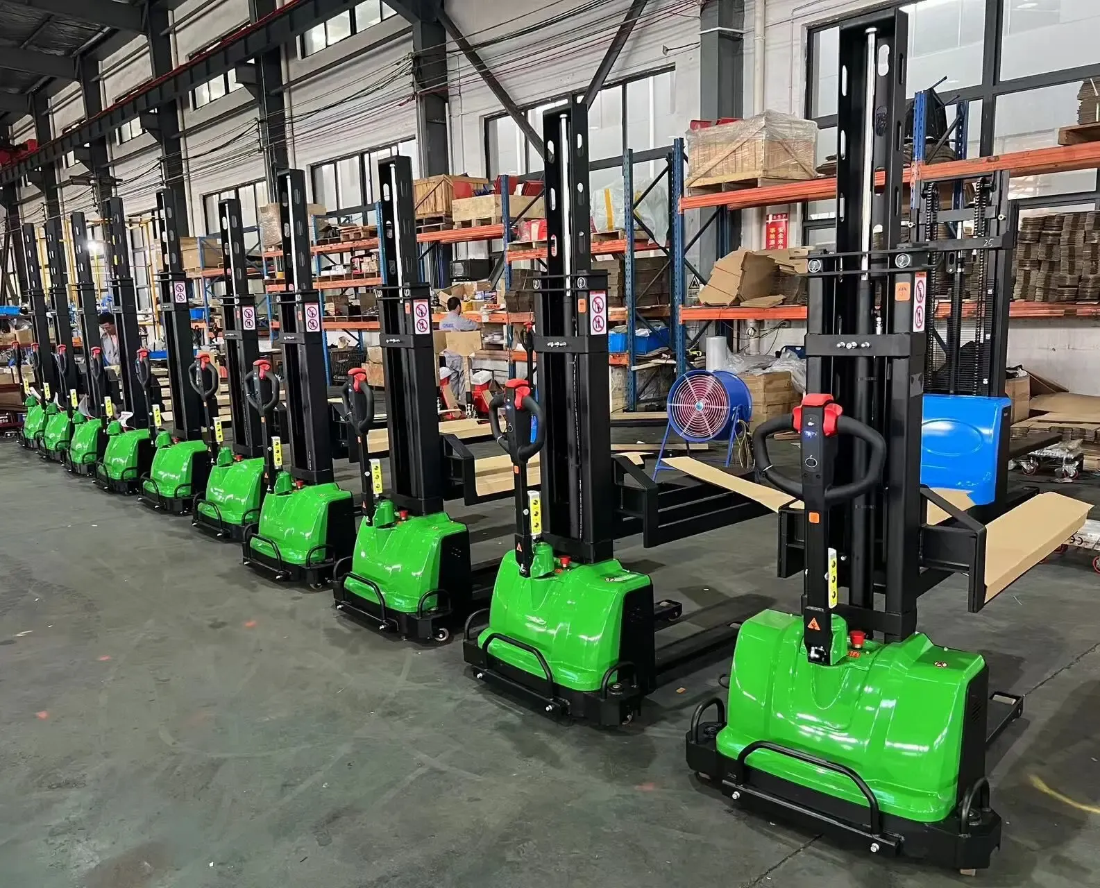 1.3T 1.5T Full Electric Self-Loading Stacker with 48V detail 8