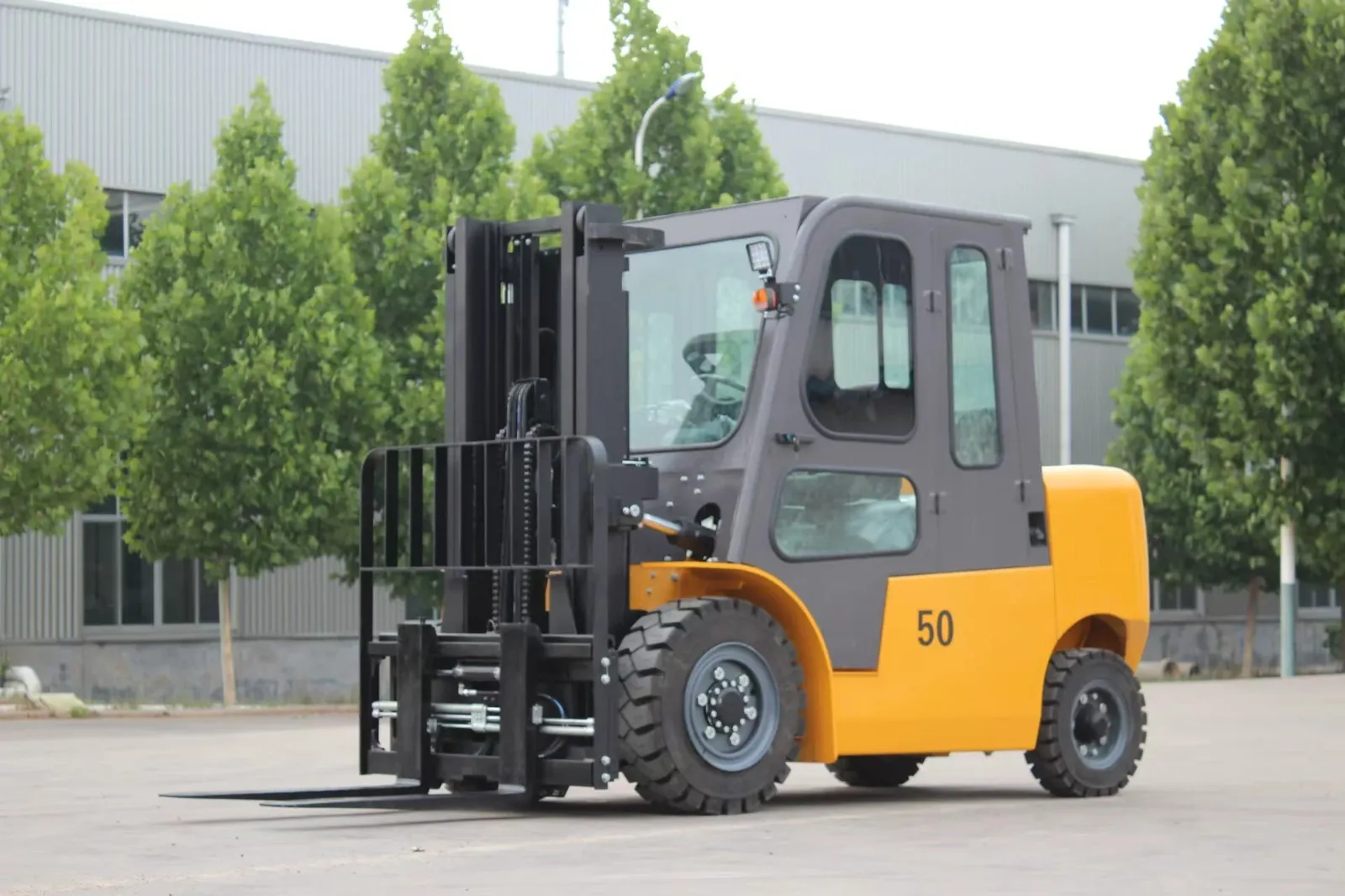 Powerful 2T 3T LPG Forklift Truck Isuzu Engine CE EPA photo 6