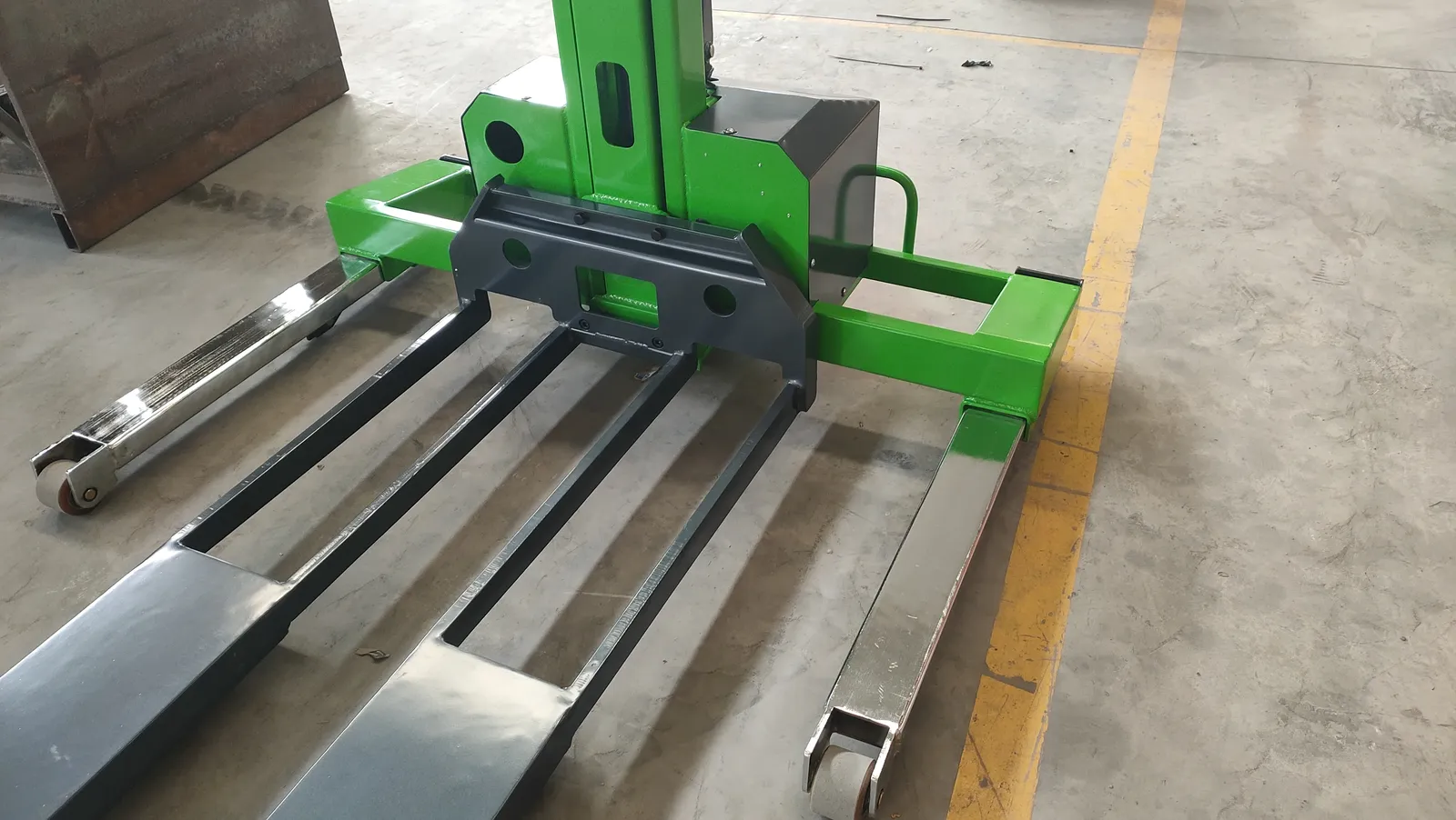 For US Australia Pallet Straddle Les Self Loading Stacker 500 to 1000 kg photo 3