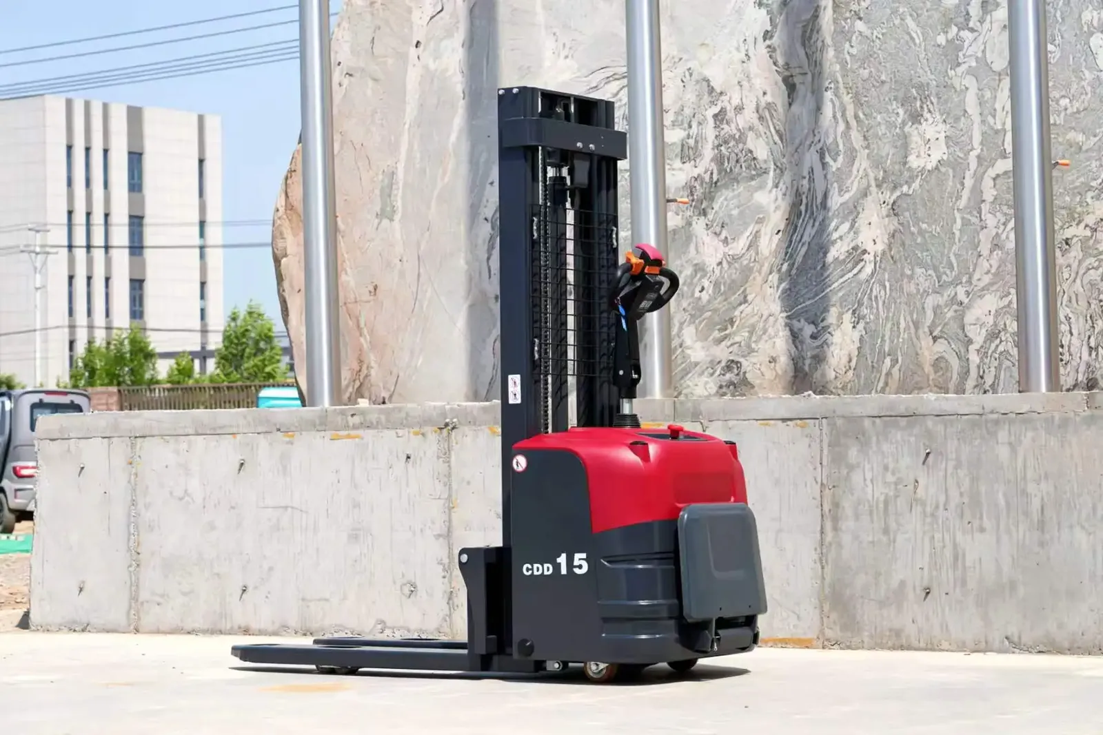Electric Stacker 1.5T detail 8