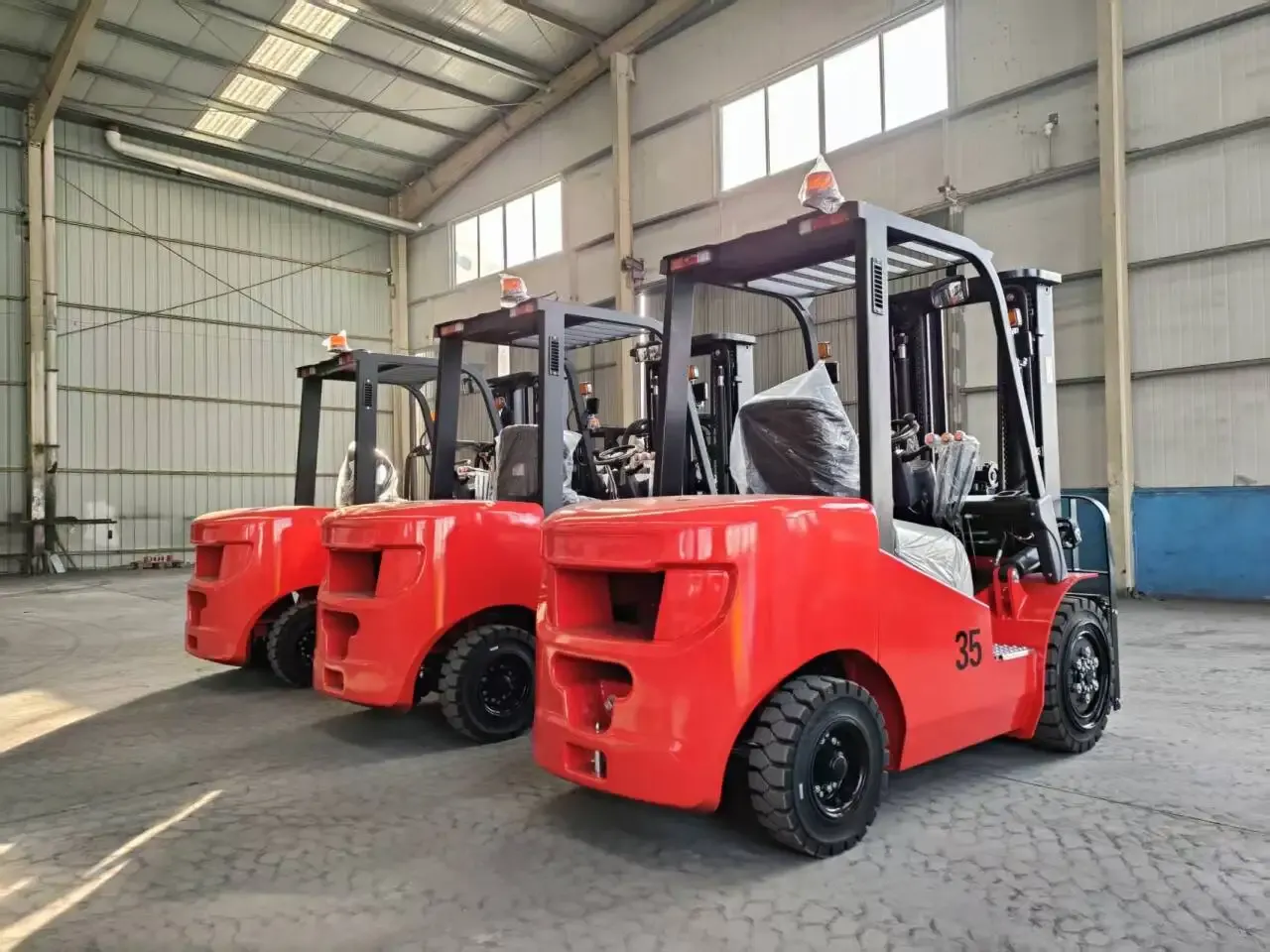 Forklift Diesel Forklift 3M 4M 5M 6M Triplex Mast photo 6