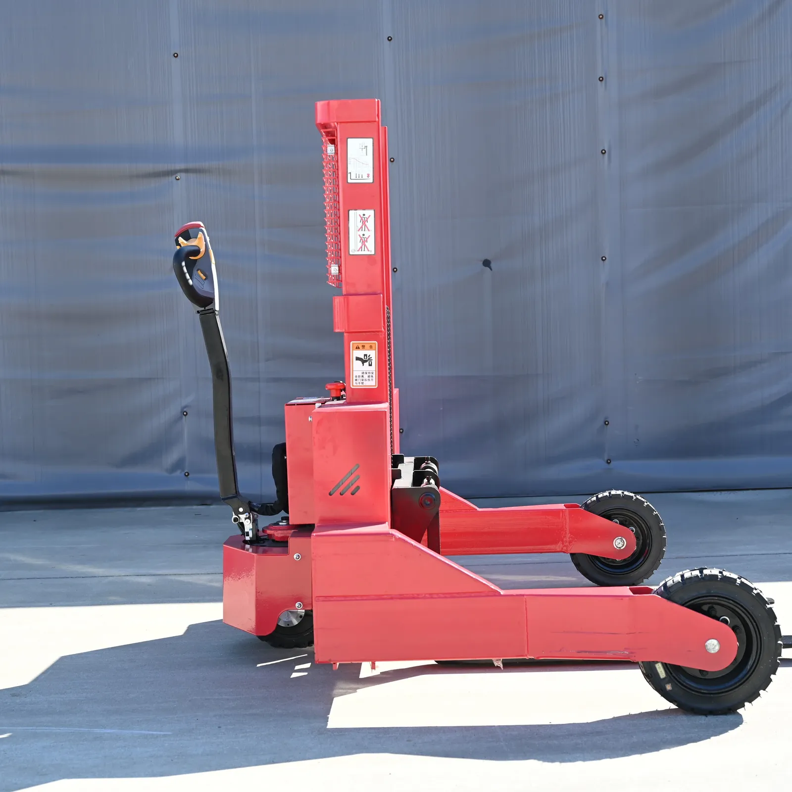Walkie Stacker 2000 kg photo 1