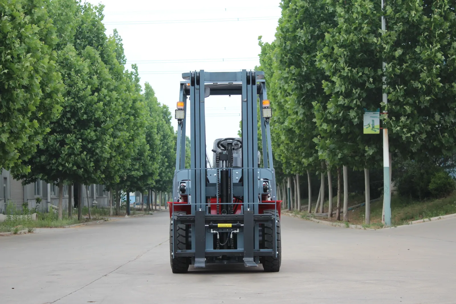 Heavy Duty CPC30 3 Ton Diesel Forklift detail 7