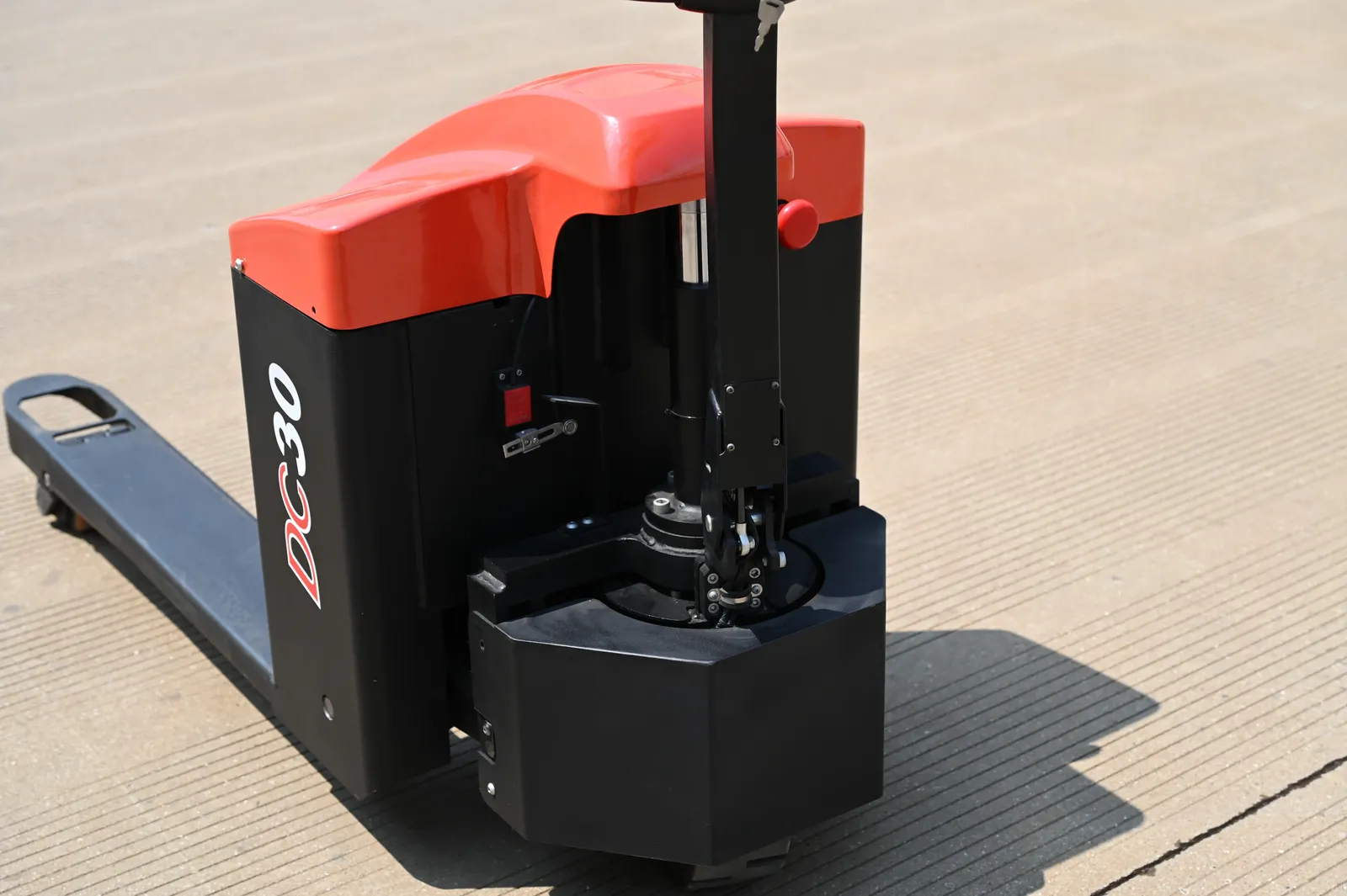 3 Ton Heavy Duty Rough Terrain Electric Pallet Jack detail 6