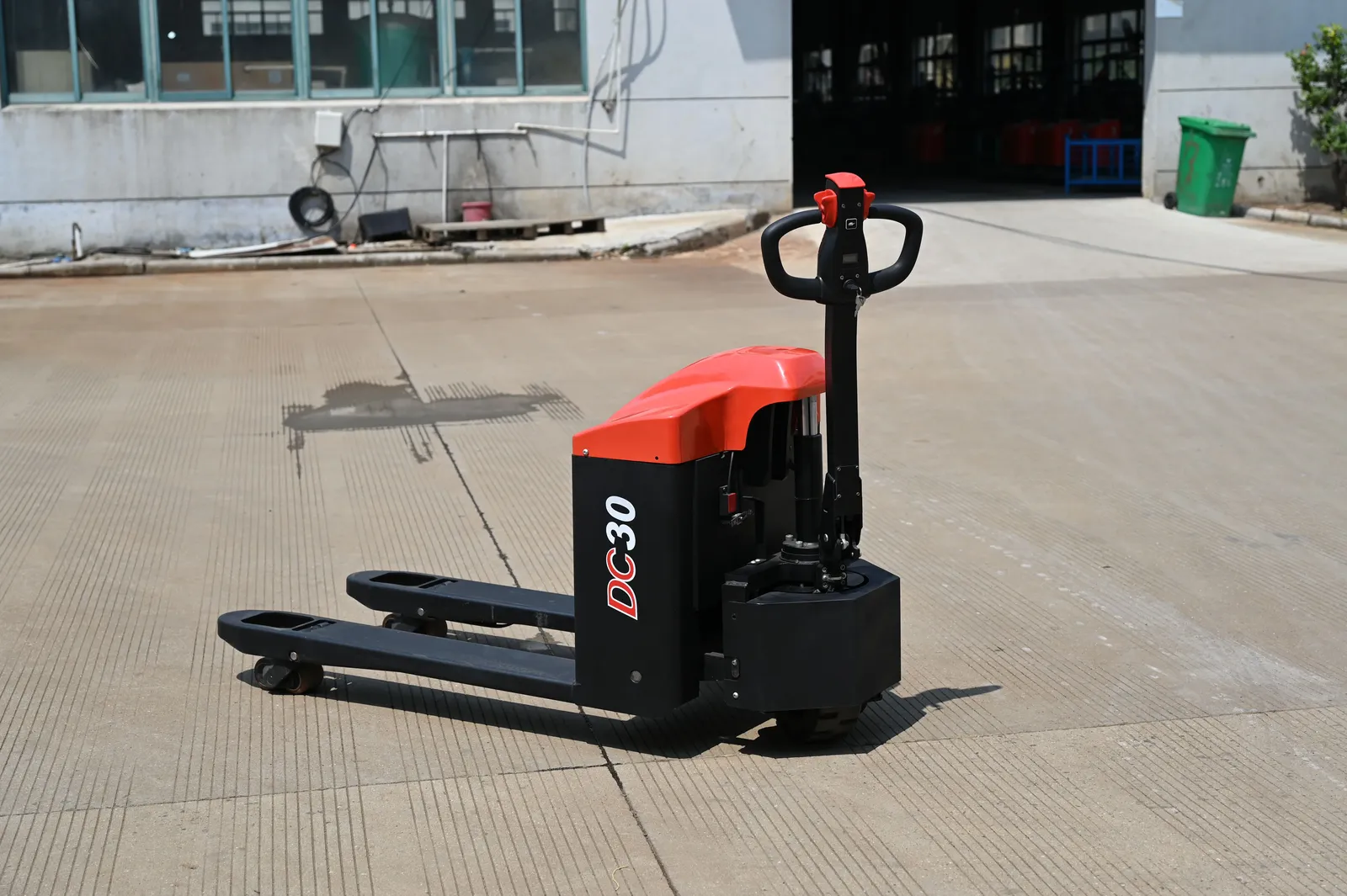 3 Ton Heavy Duty Rough Terrain Electric Pallet Jack photo 2