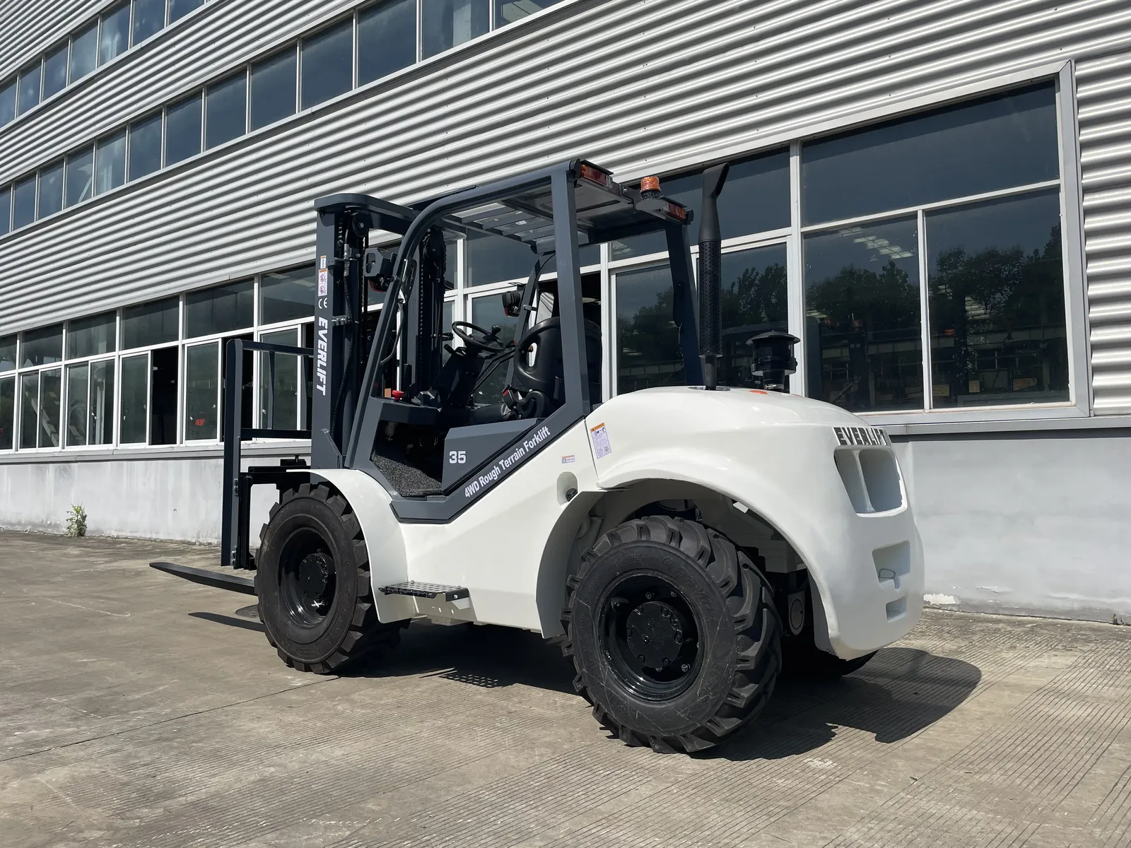 Rough Terrain Forklift 2.5T 3.5T detail 5