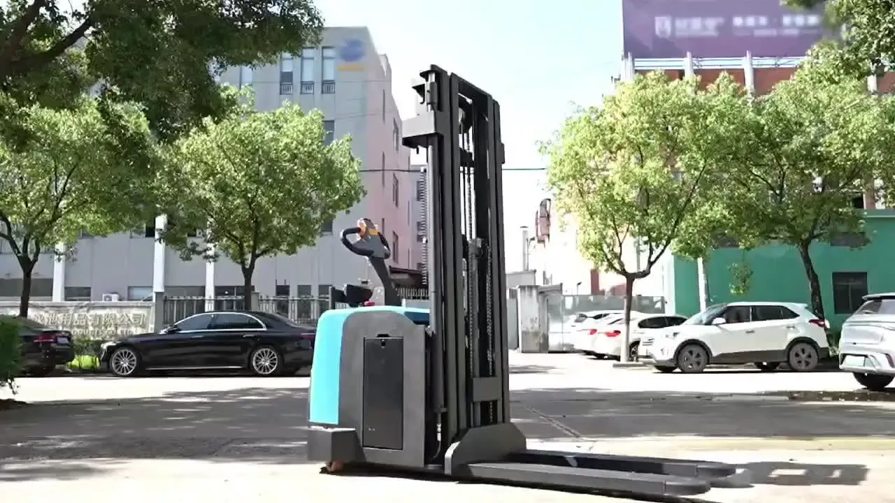 Ride-on Electric Pallet Stacker 3-Stage Mast 4m 5m 6m Stand-on 2t/2.5t detail 1