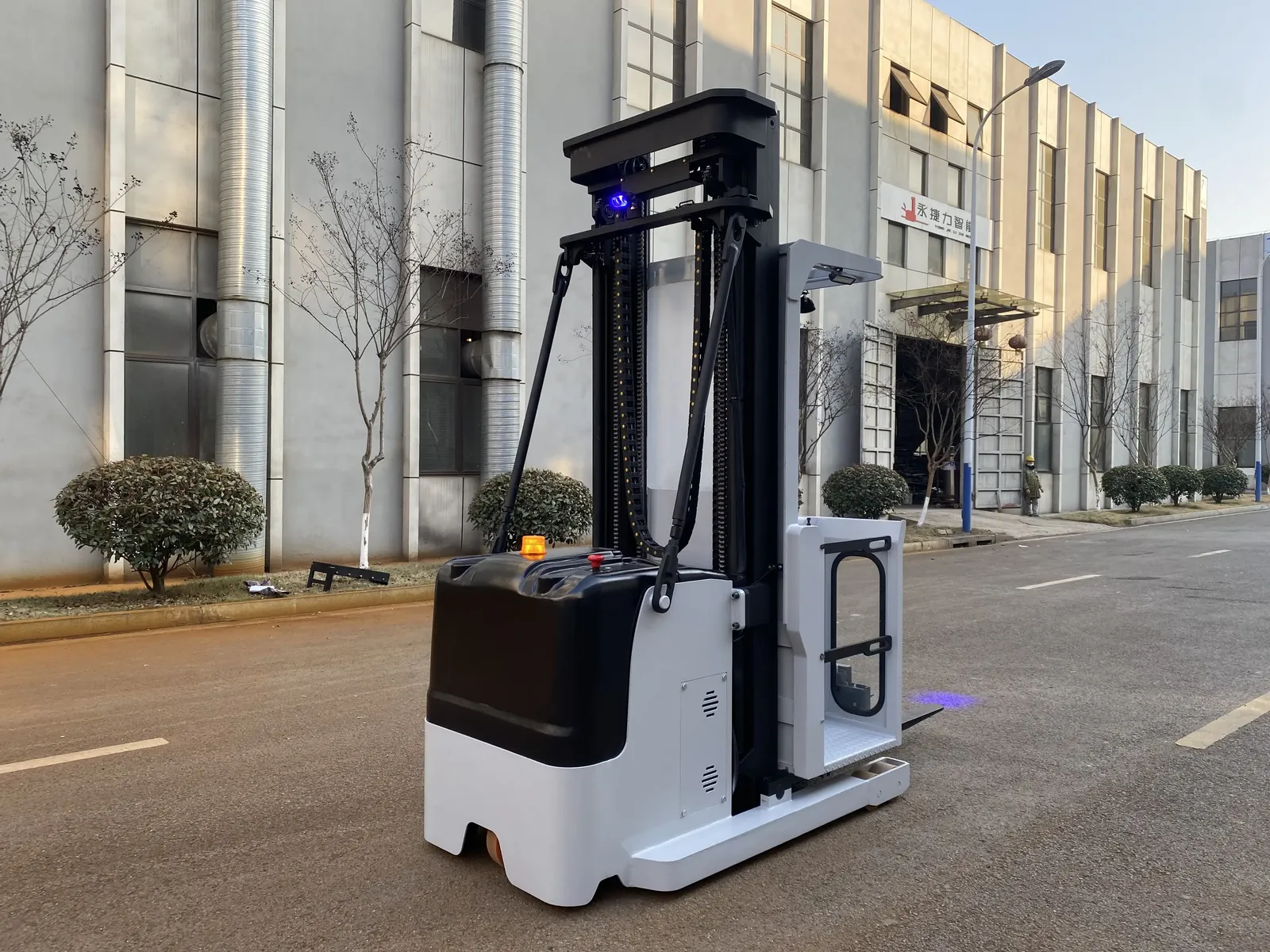 High Level Order Picker 0.8-1.5T photo 6