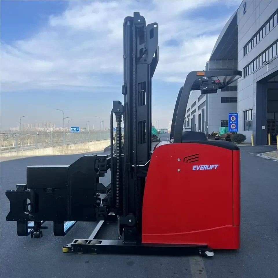Electric 1.5 Ton VNA Forklift Very Narrow Aisle 3-Way photo 3