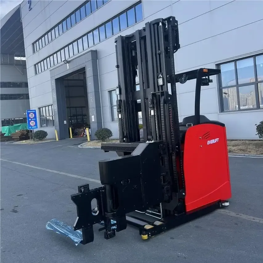 High Lift 9m 12m Trilateral Stacker Forklift 1500 kg photo 2