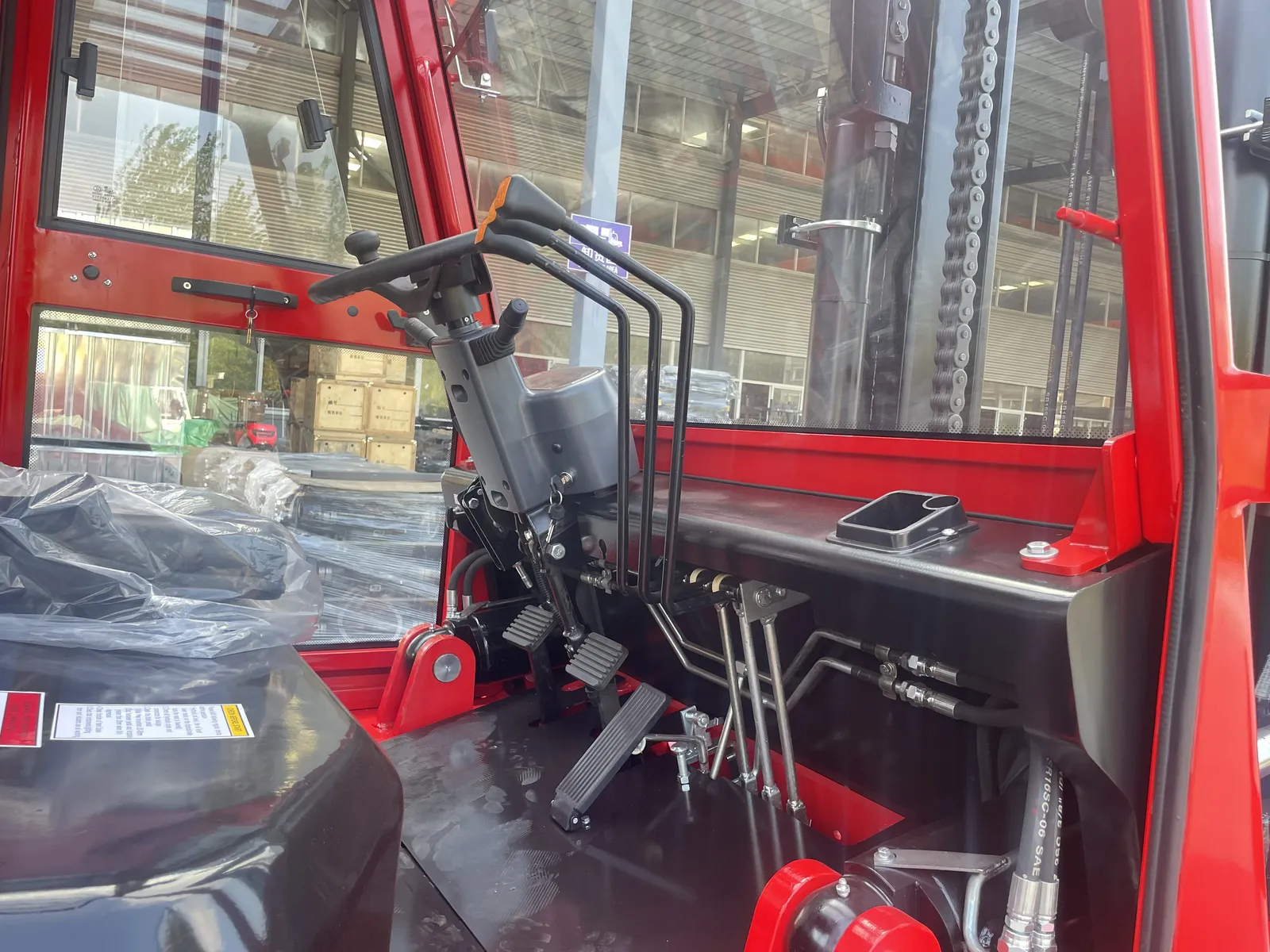 10 Ton Diesel Forklift Heavy Duty Counterbalance Forklift detail 13