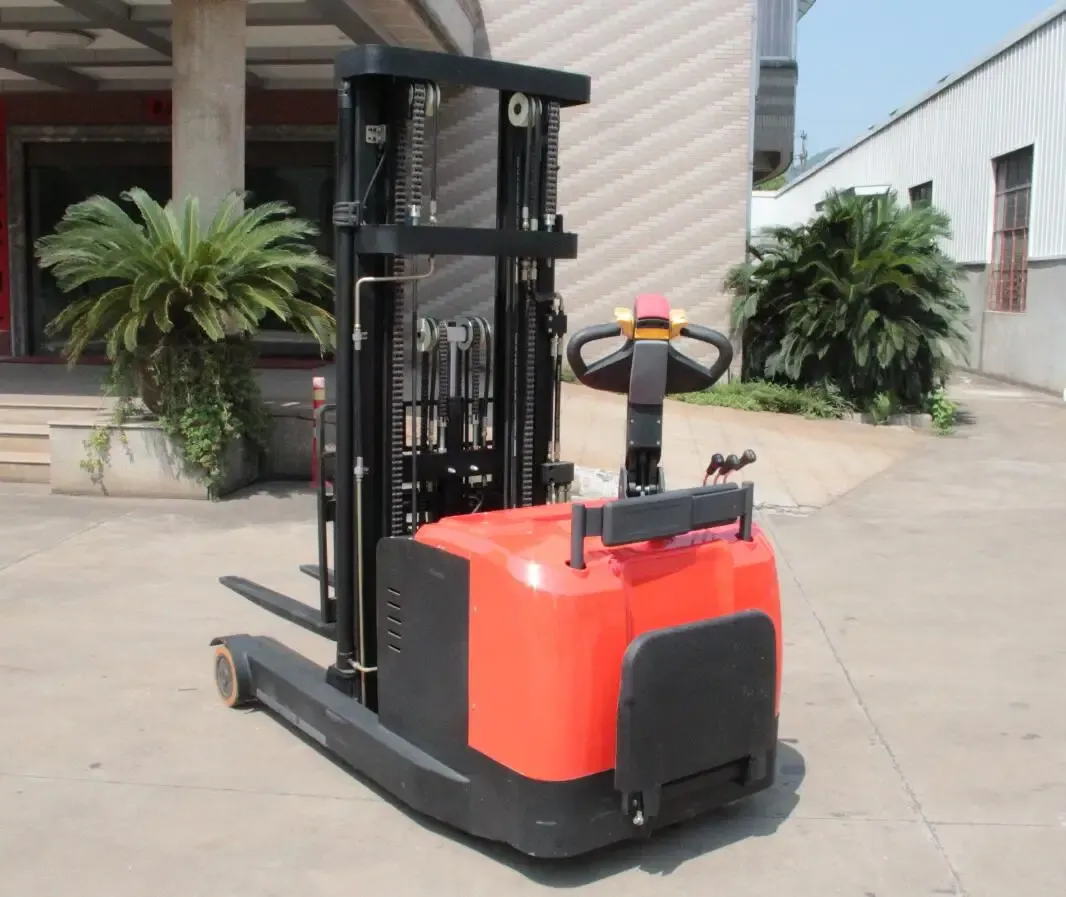 Electric Small Reach Truck 1.5 Ton 2 Ton detail 2