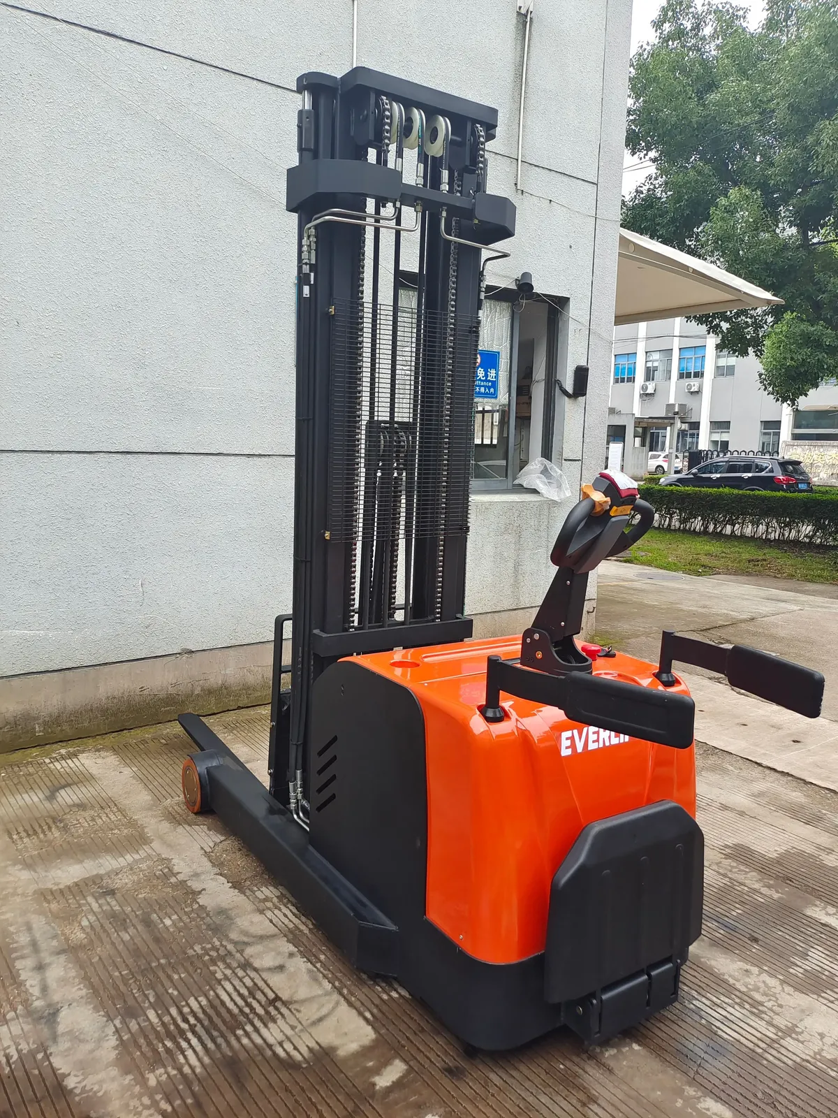Electric Small Reach Truck 1.5 Ton 2 Ton detail 7