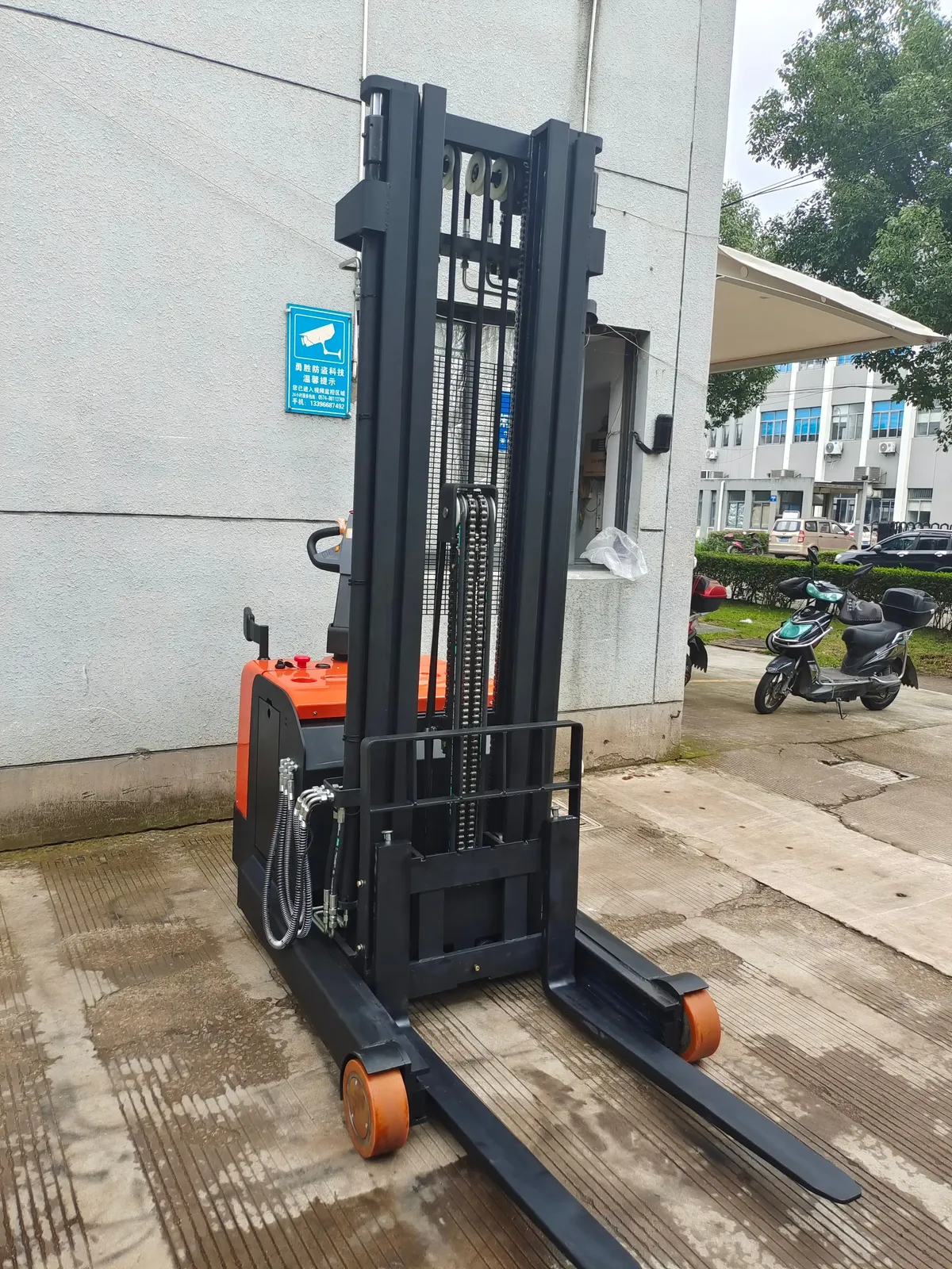 Electric Small Reach Truck 1.5 Ton 2 Ton detail 9