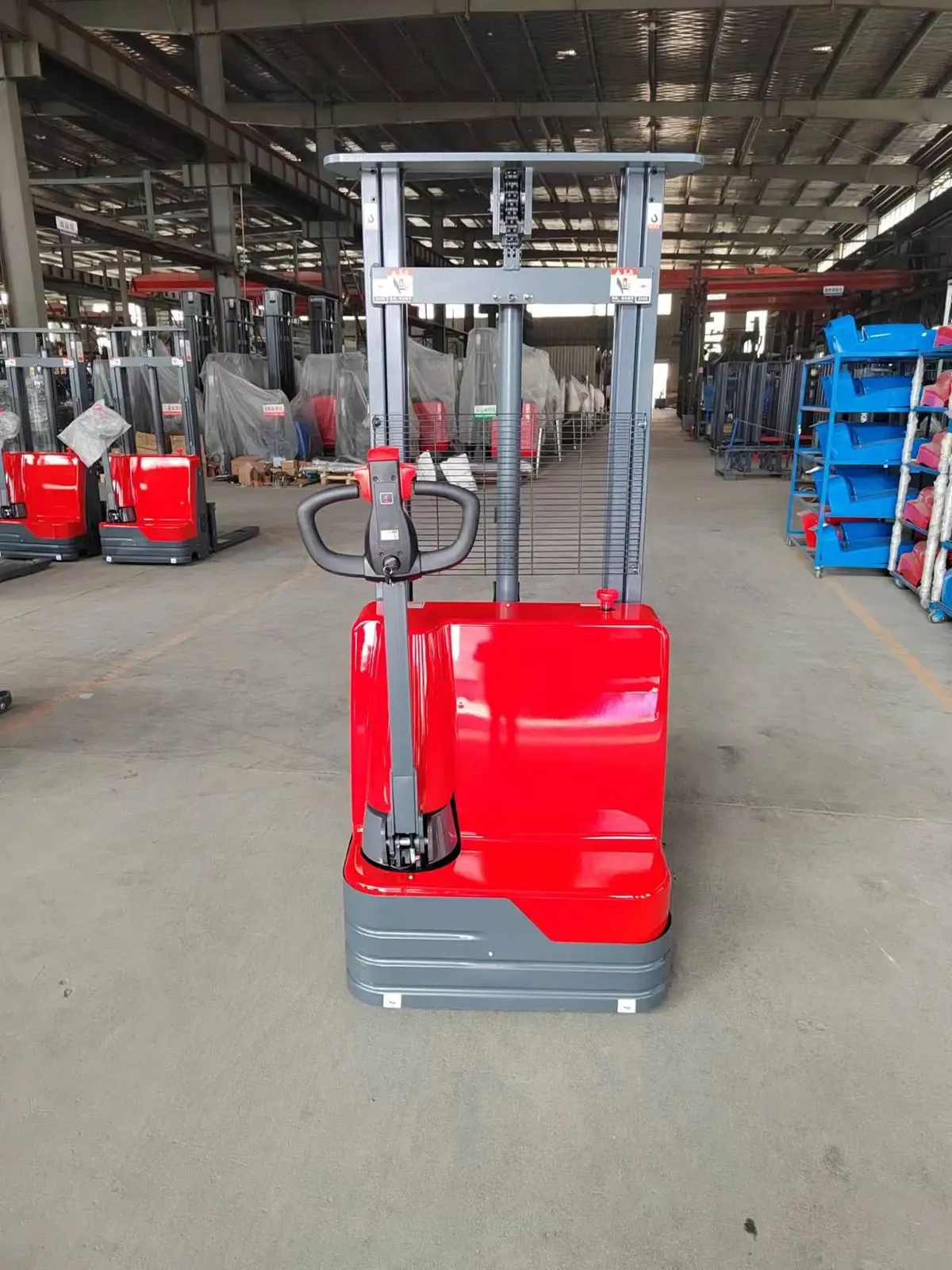ELES-12 15J 1.2-1.5 Ton Electric Pallet Stacker photo 4