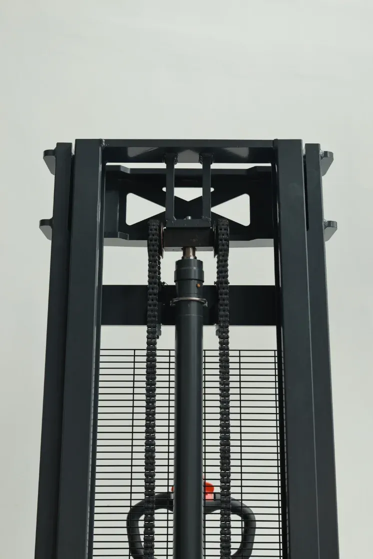 1.6m 2m 3m Semi Electric Stacker Walkie Stacker 1T 1.5Ton detail 7