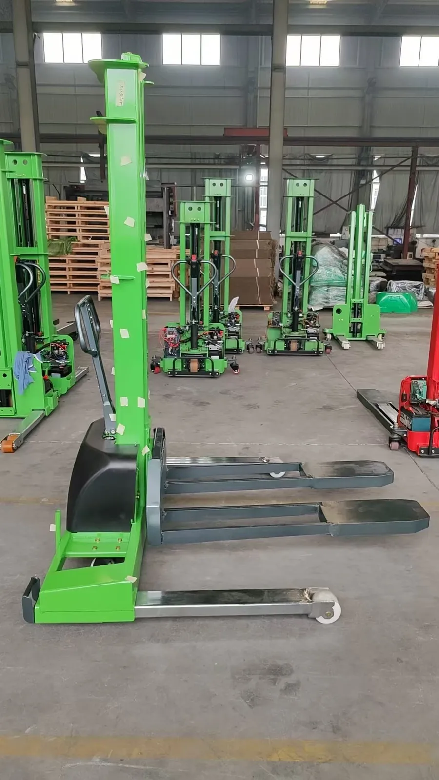 Use for US Australia Pallet Straddle Les Self Loading Stacker 500 kg (LPT-64235) photo 6