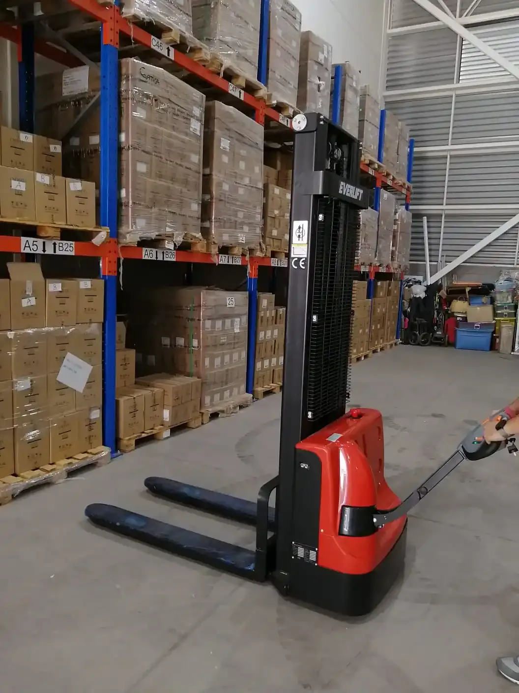 CDD15J Electric Stacker 1.2T 1.5T photo 3