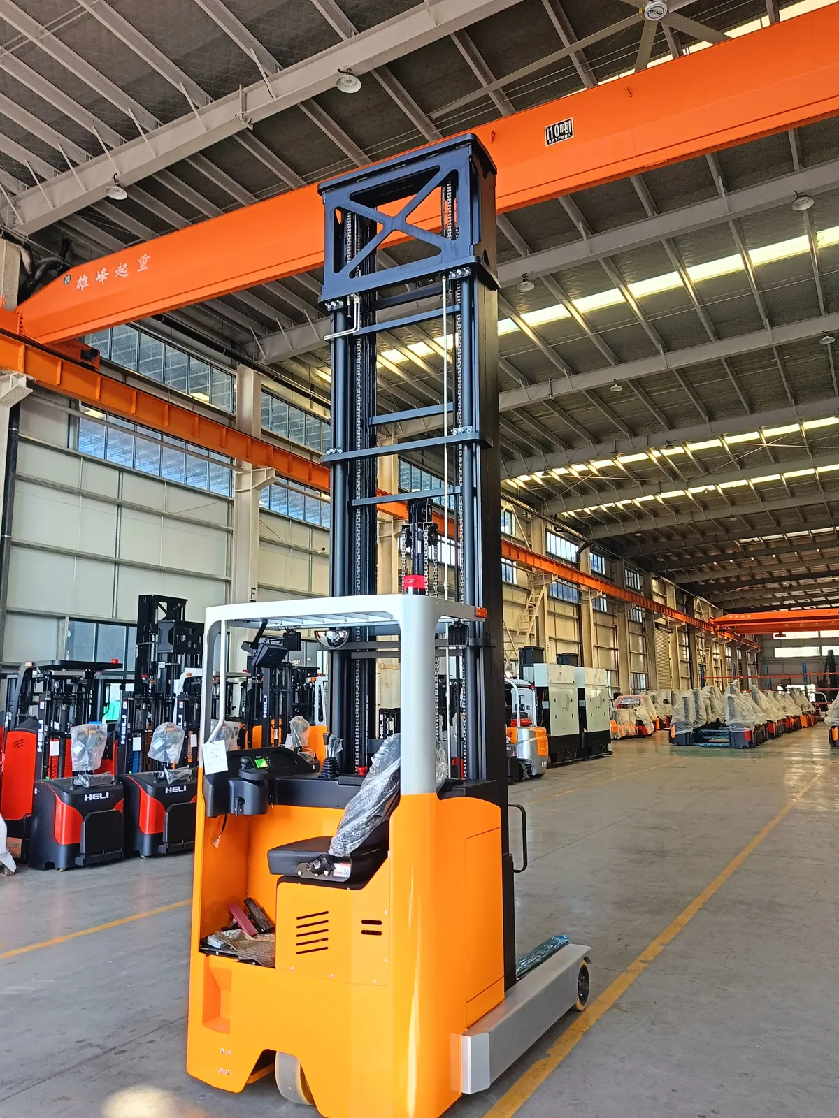 Reach Truck High Lift 12m Reach Truck | 1.5T photo 4