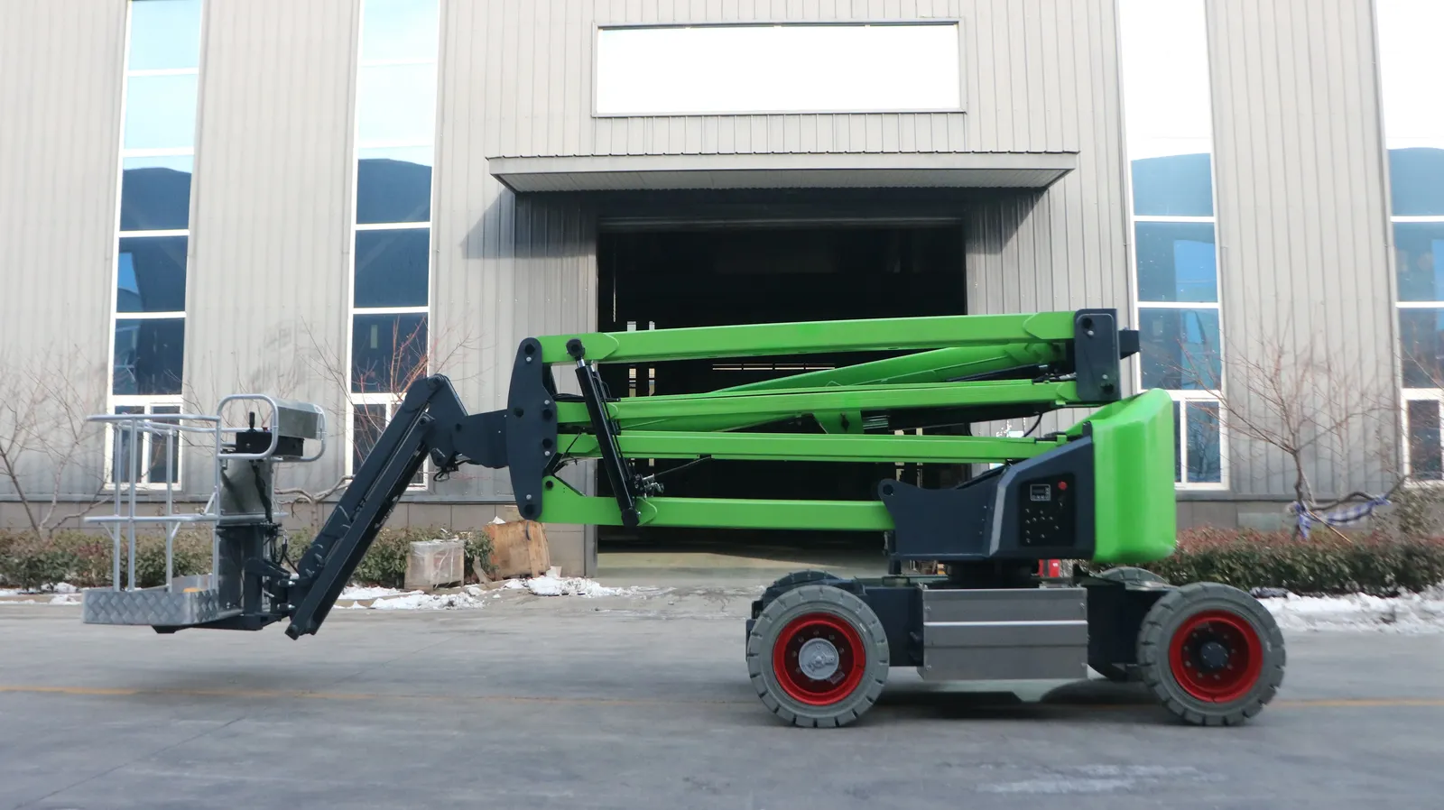 Hot Sale V11 New Self Propelled Electric Articulated Boom photo 5